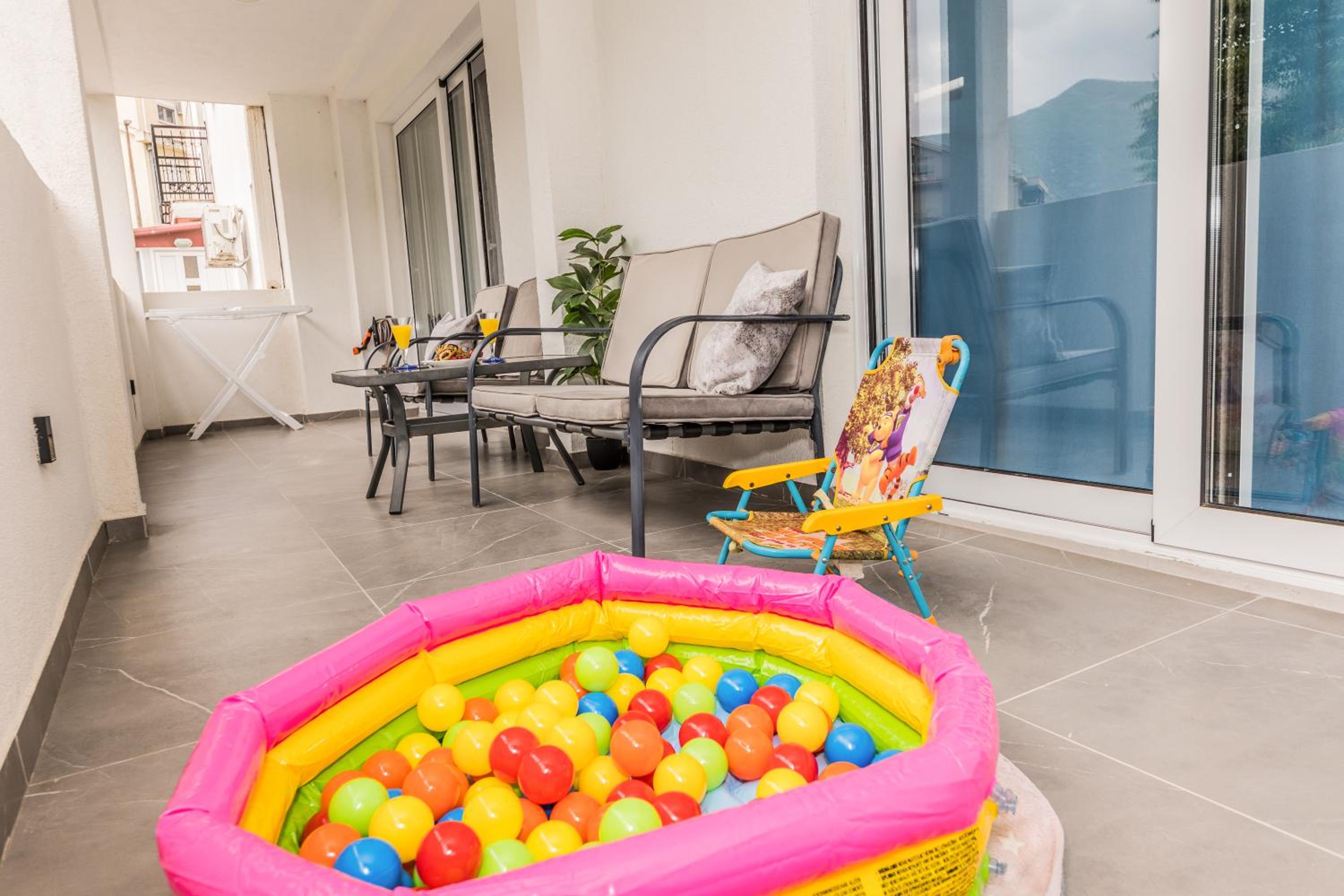 Paun apartment
