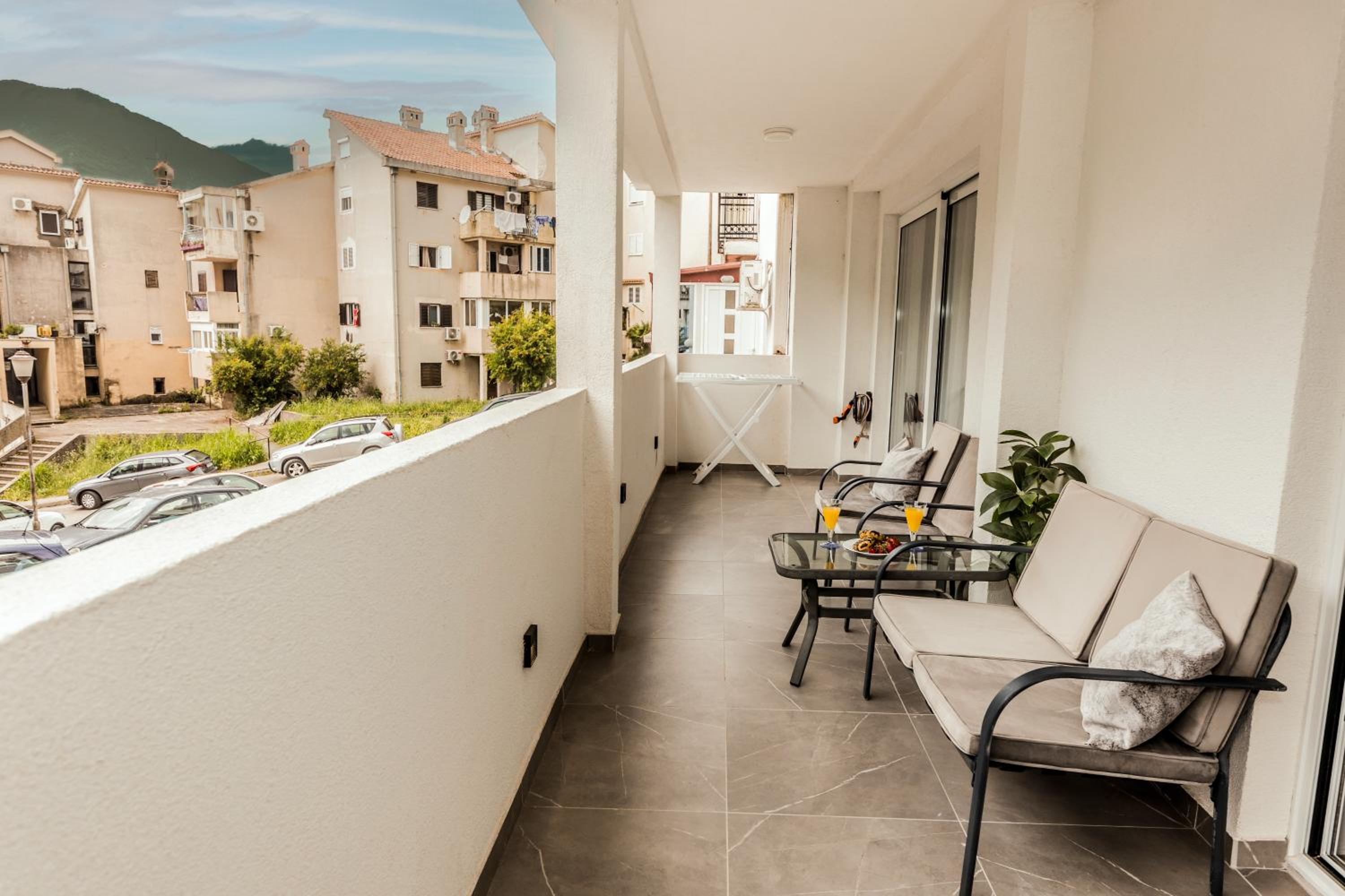 Paun apartment