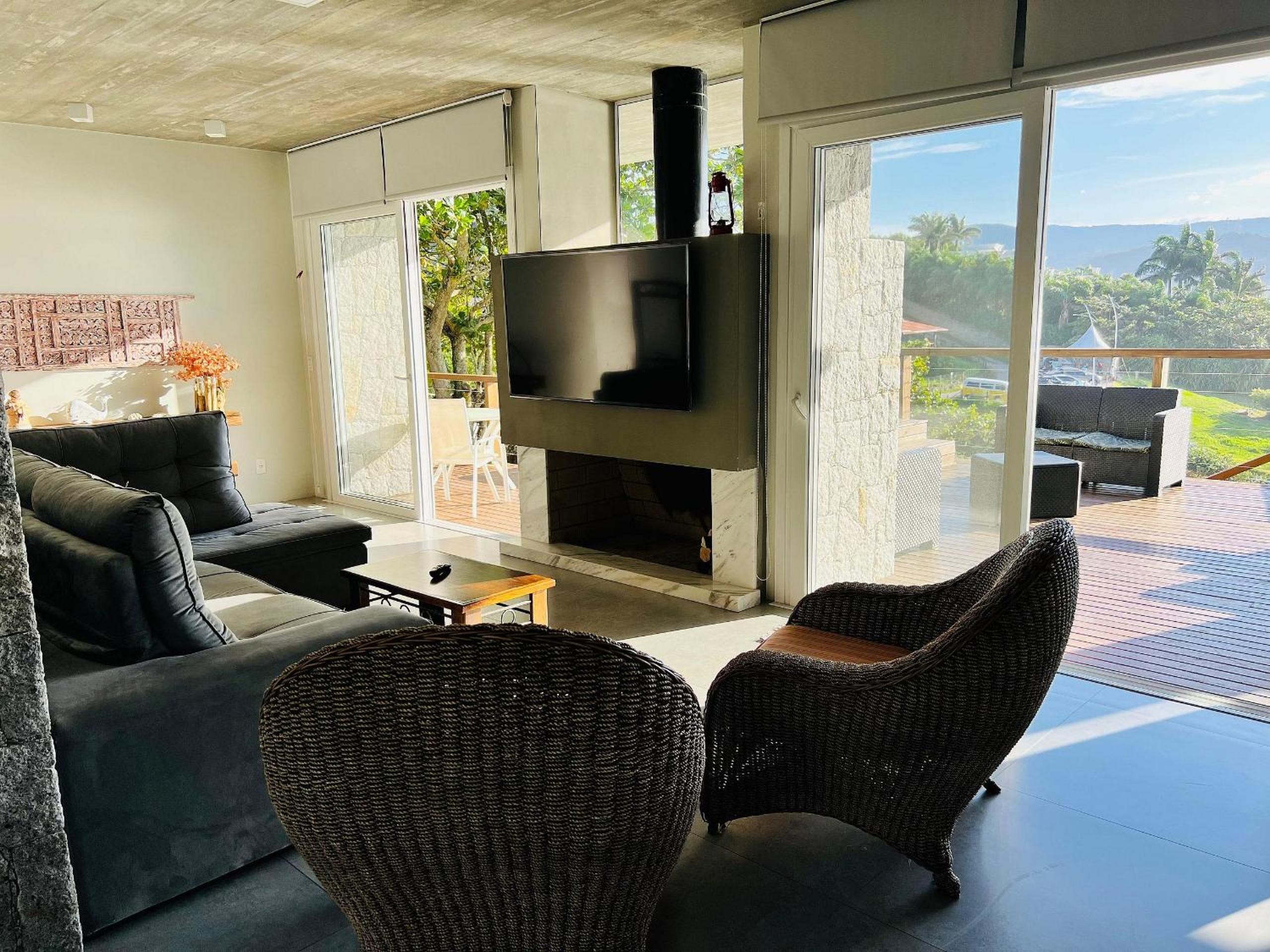 Spa Jacuzzi, Lareira, Beira mar, 4 Suítes
