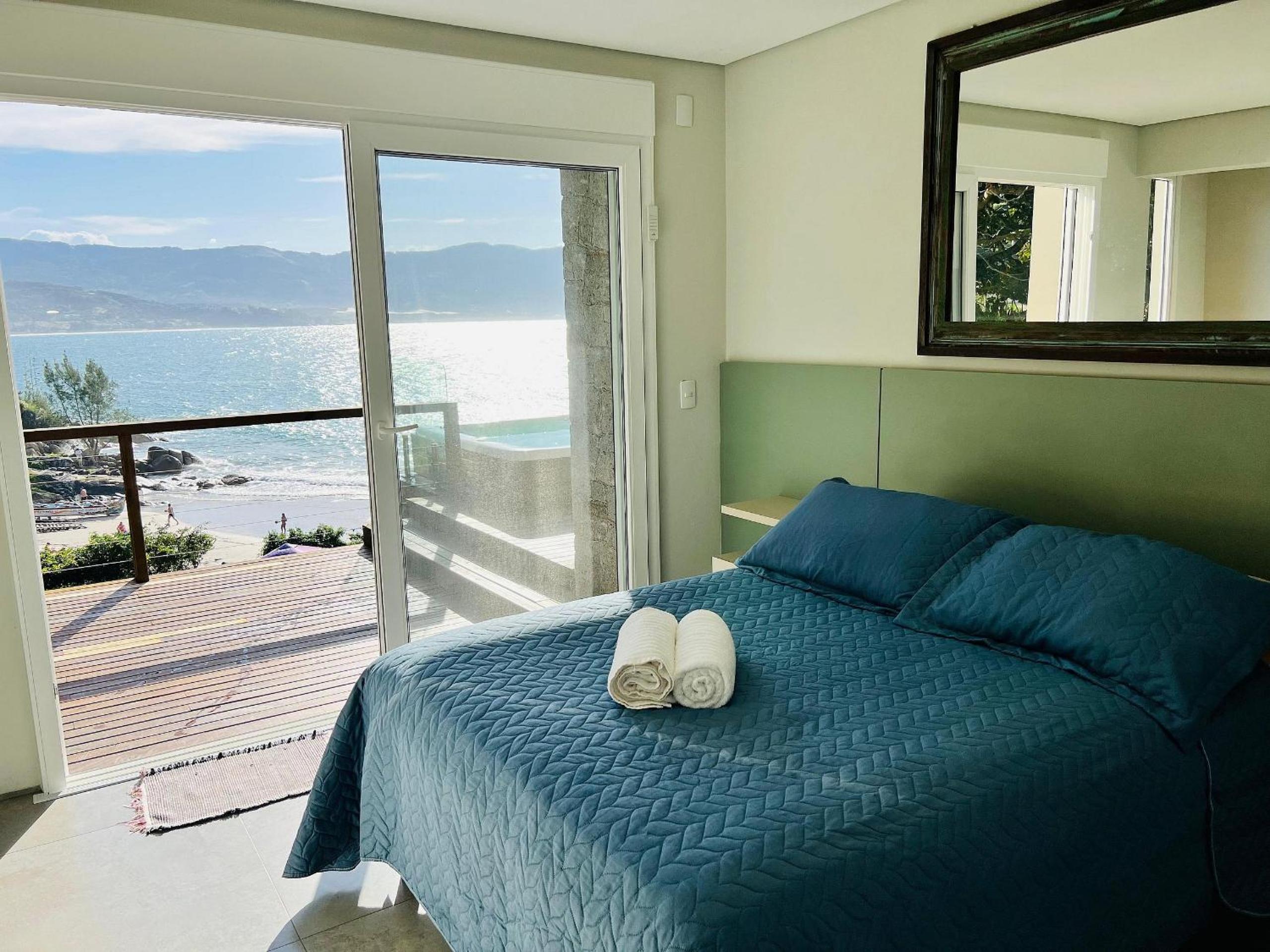 Spa Jacuzzi, Lareira, Beira mar, 4 Suítes