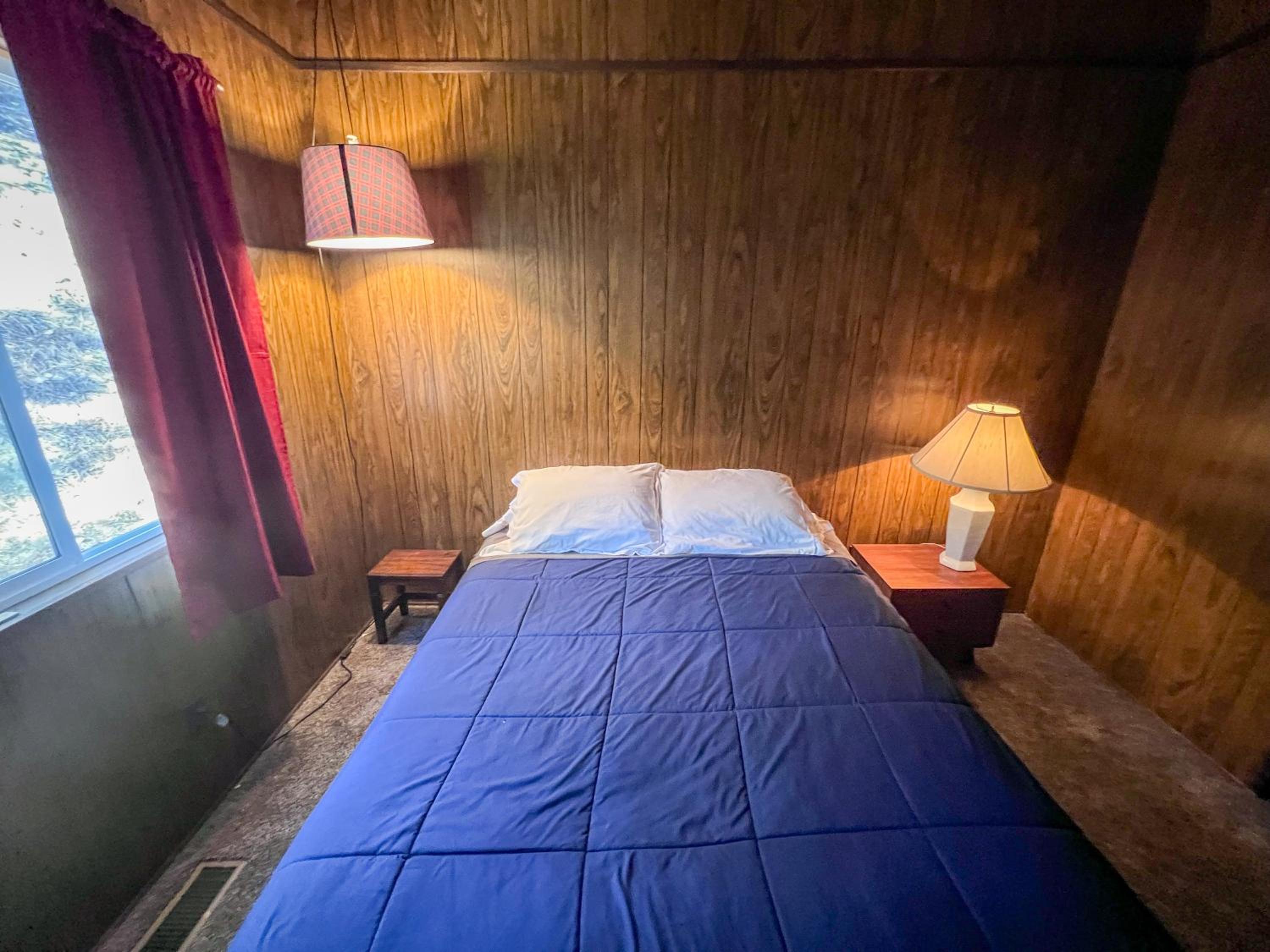 ITH Big Bear Lake Hostel & Lodge