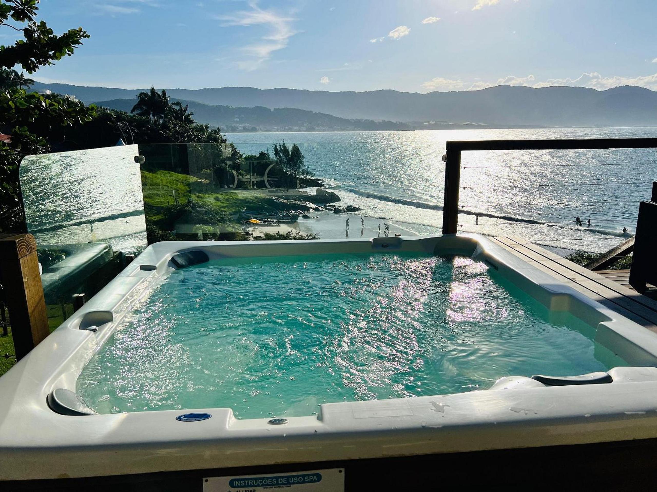 Spa Jacuzzi, Lareira, Beira mar, 4 Suítes