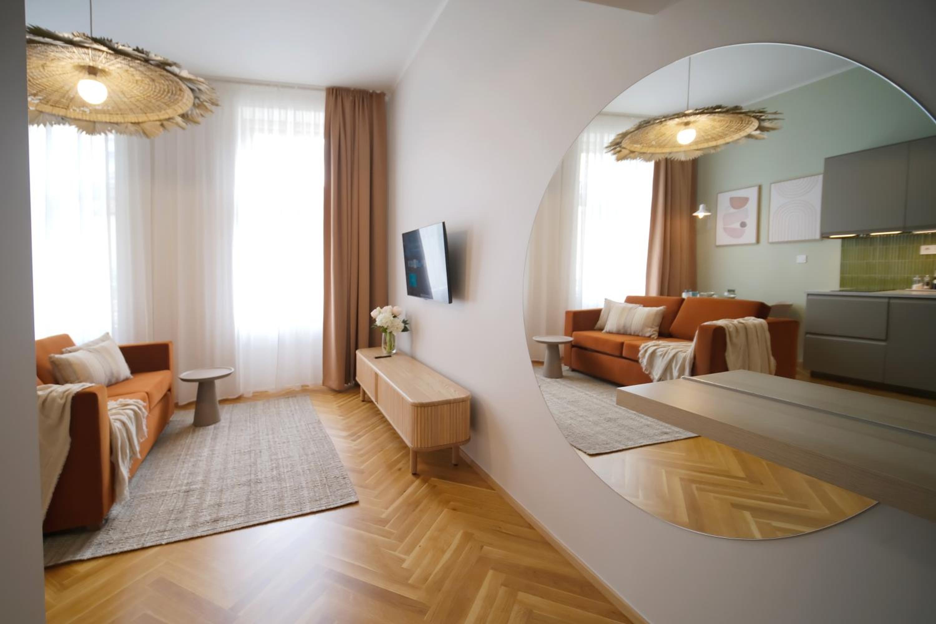 Luxemi Apartments I City Center Premium Studio