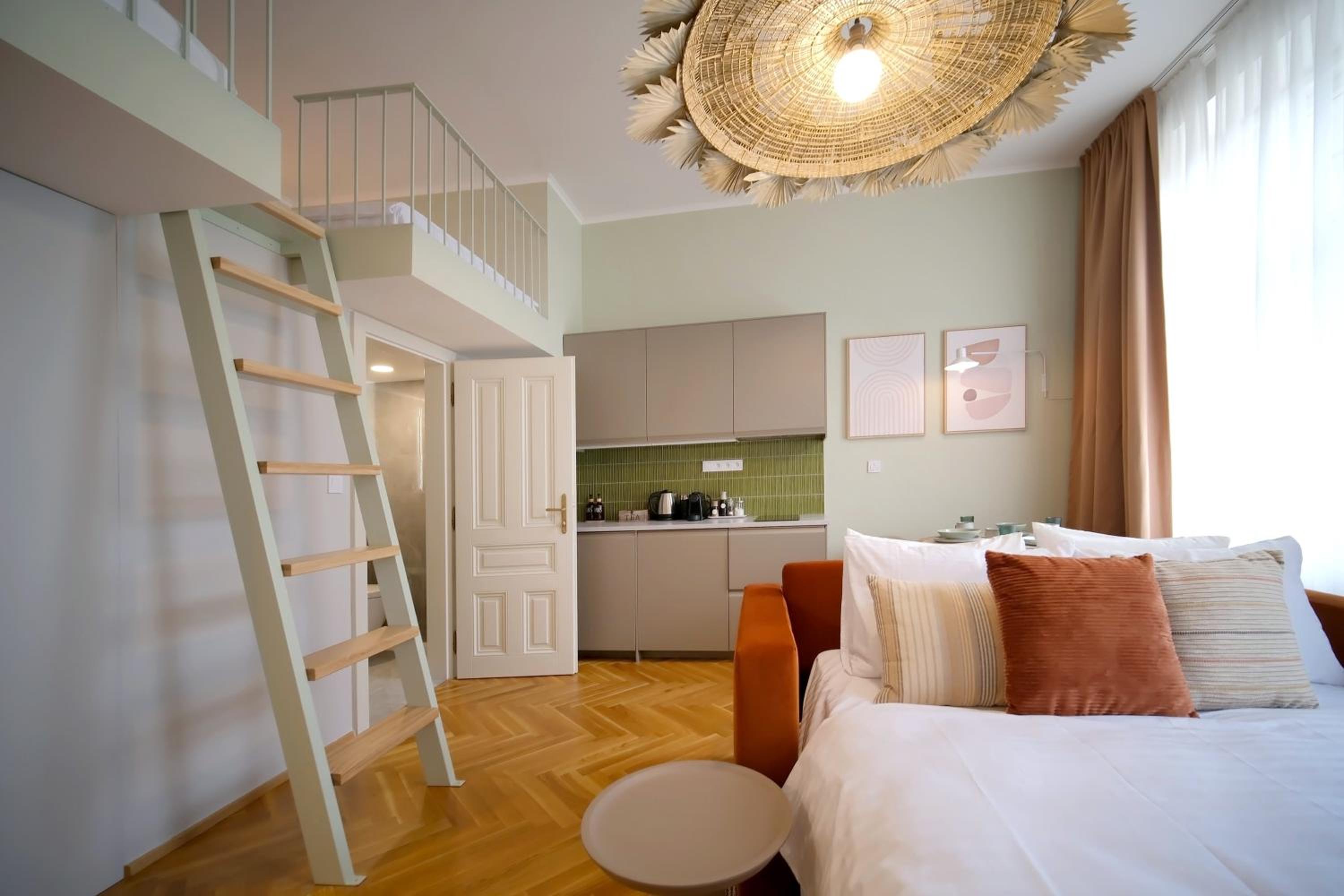Luxemi Apartments I City Center Premium Studio