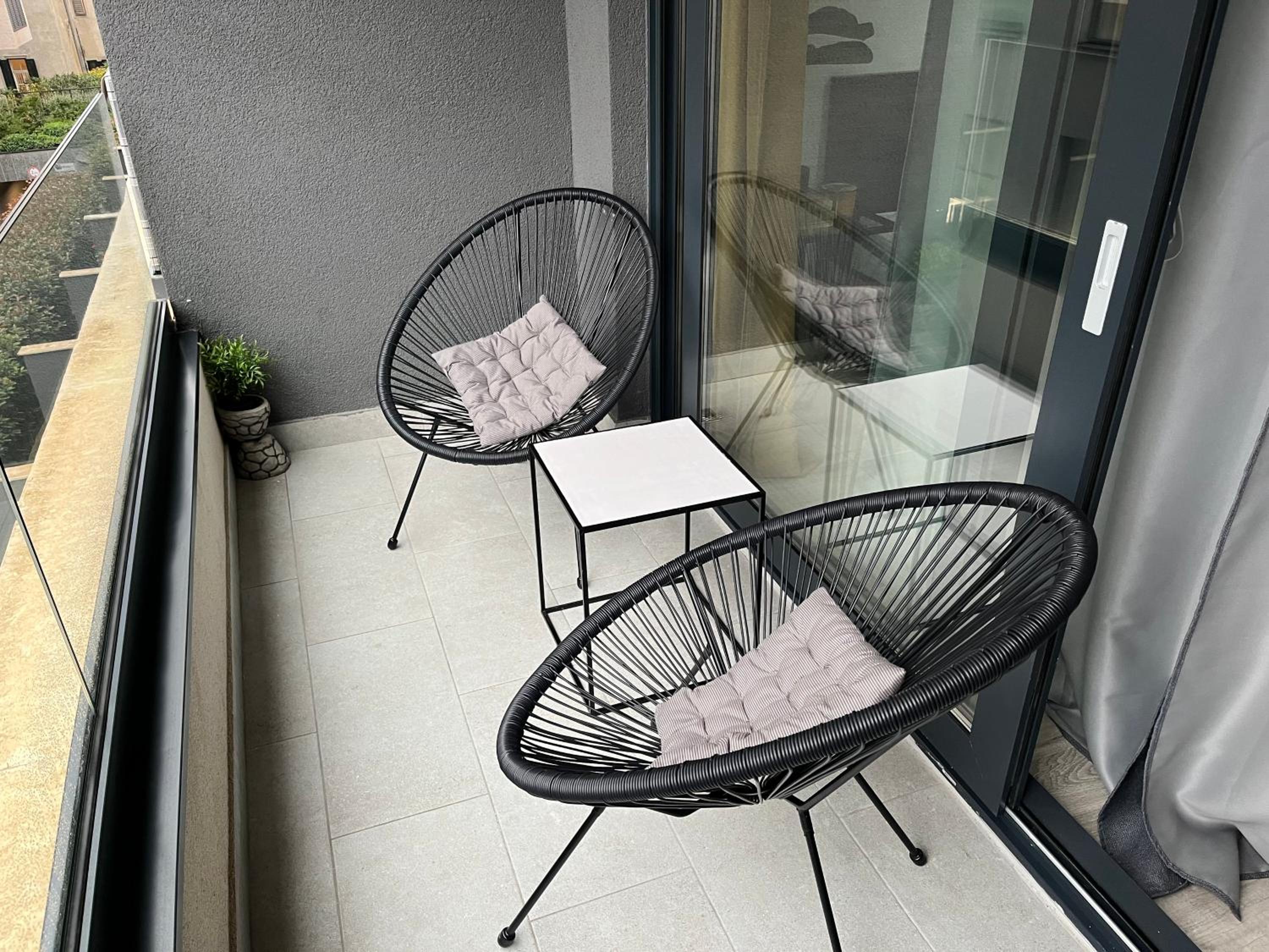balance & terrace