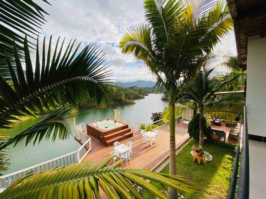 Lux Guatape Lakeside Retreat Cabin Jacuzzi