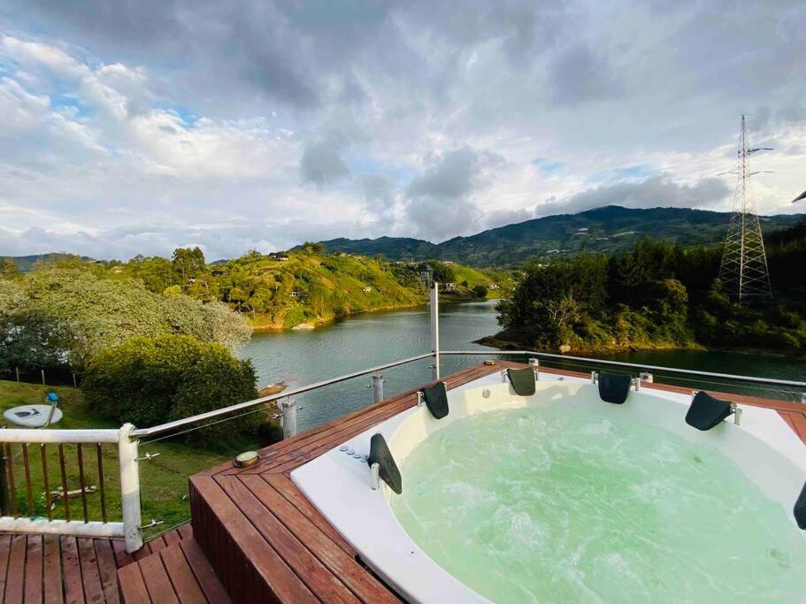 Lux Guatape Lakeside Retreat Cabin Jacuzzi