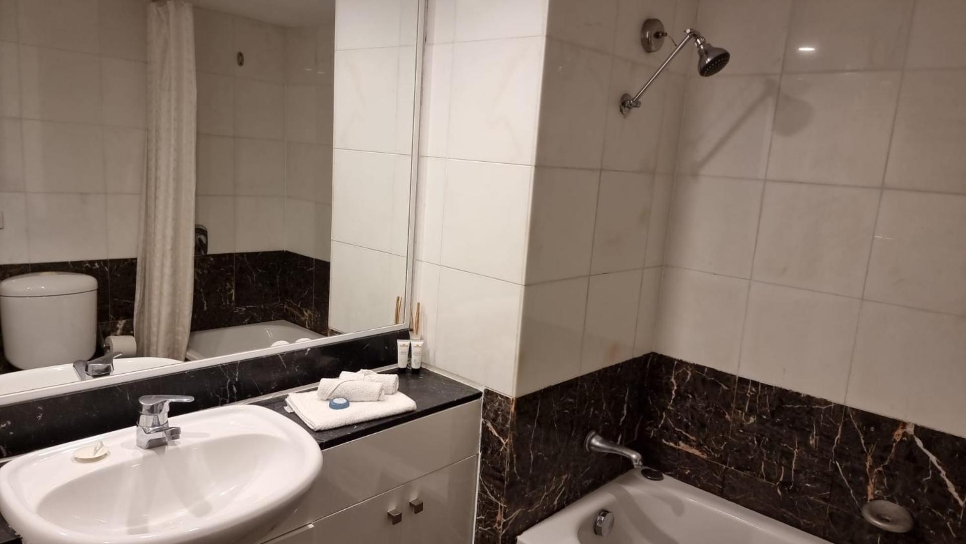 Accommodation Sydney City Centre 38 Harbour Street 1 Bedroom Apartment with Balcony