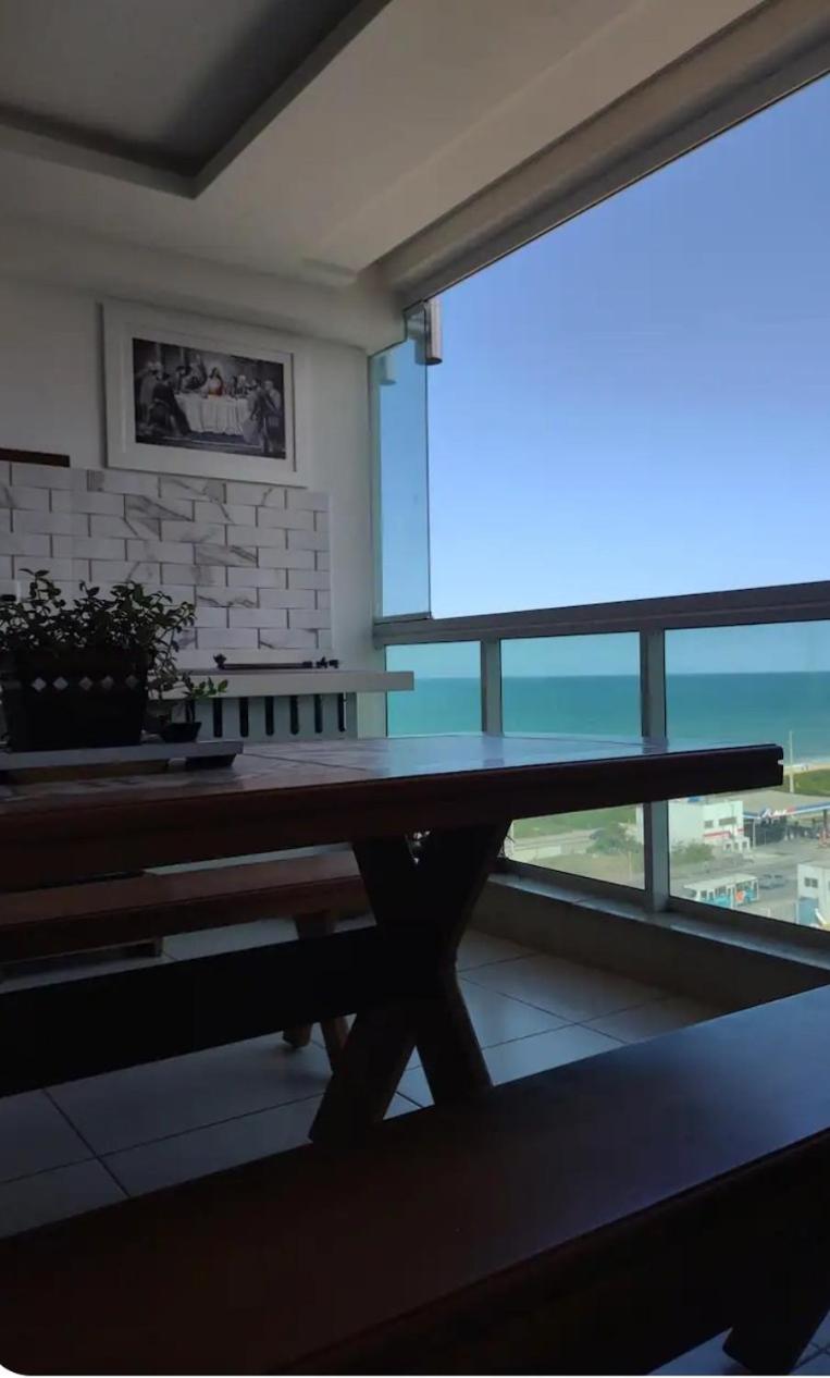 Apartamento completo com vista para o mar