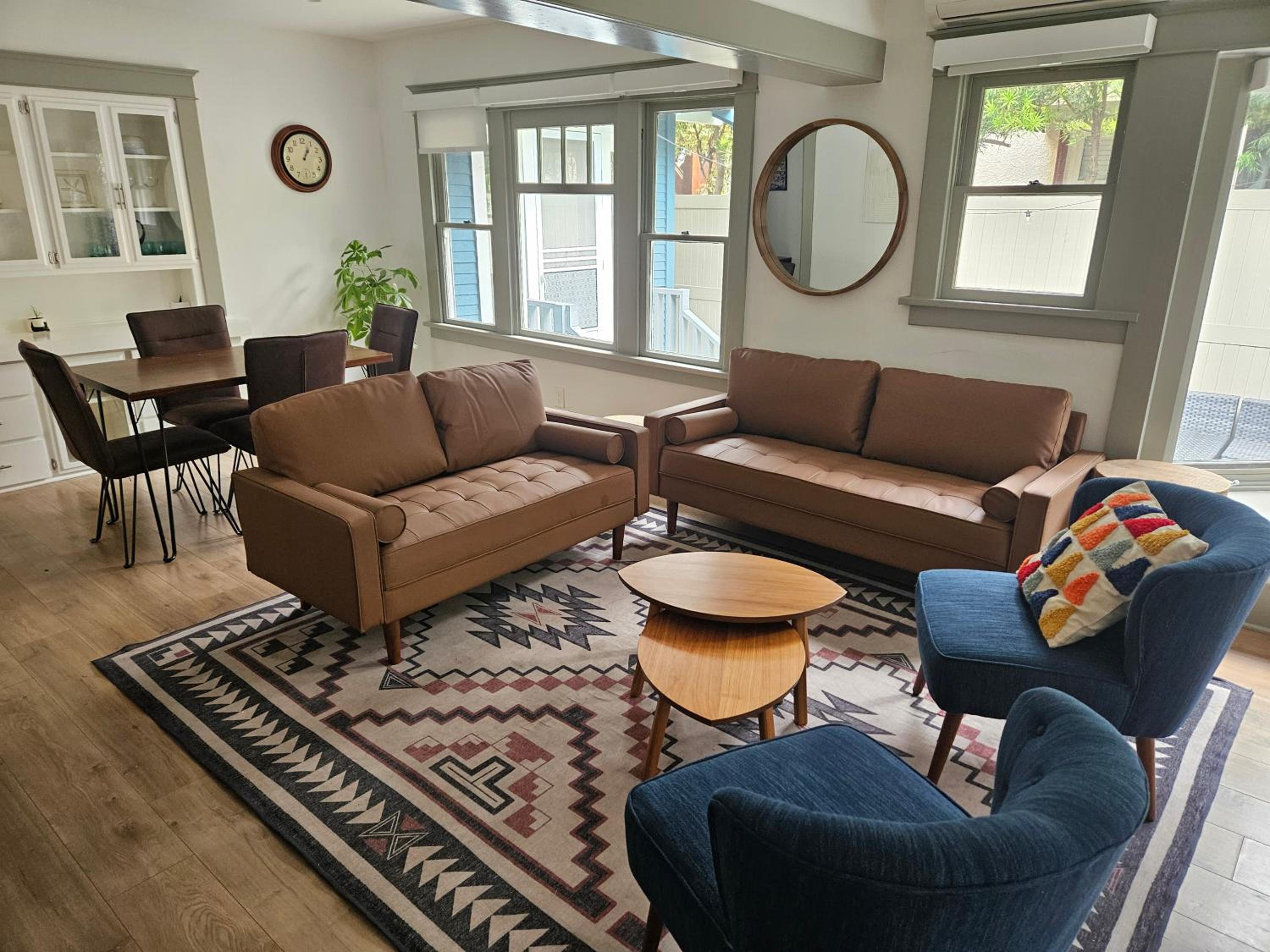 Entire home in Historic Long Beach close to shops view 2
