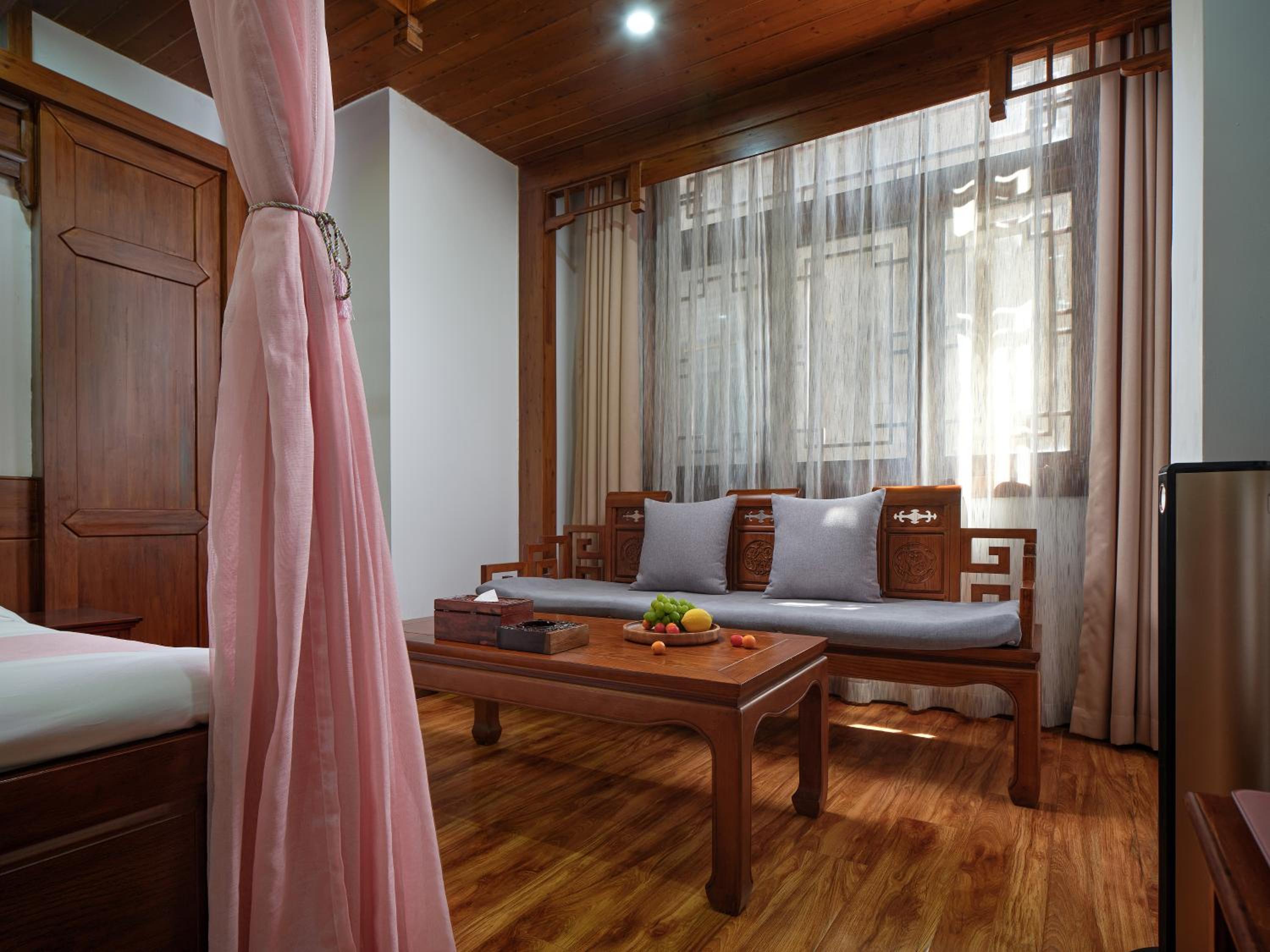 Lee's Boutique Resort & Including free breakfast and free pick-up service
