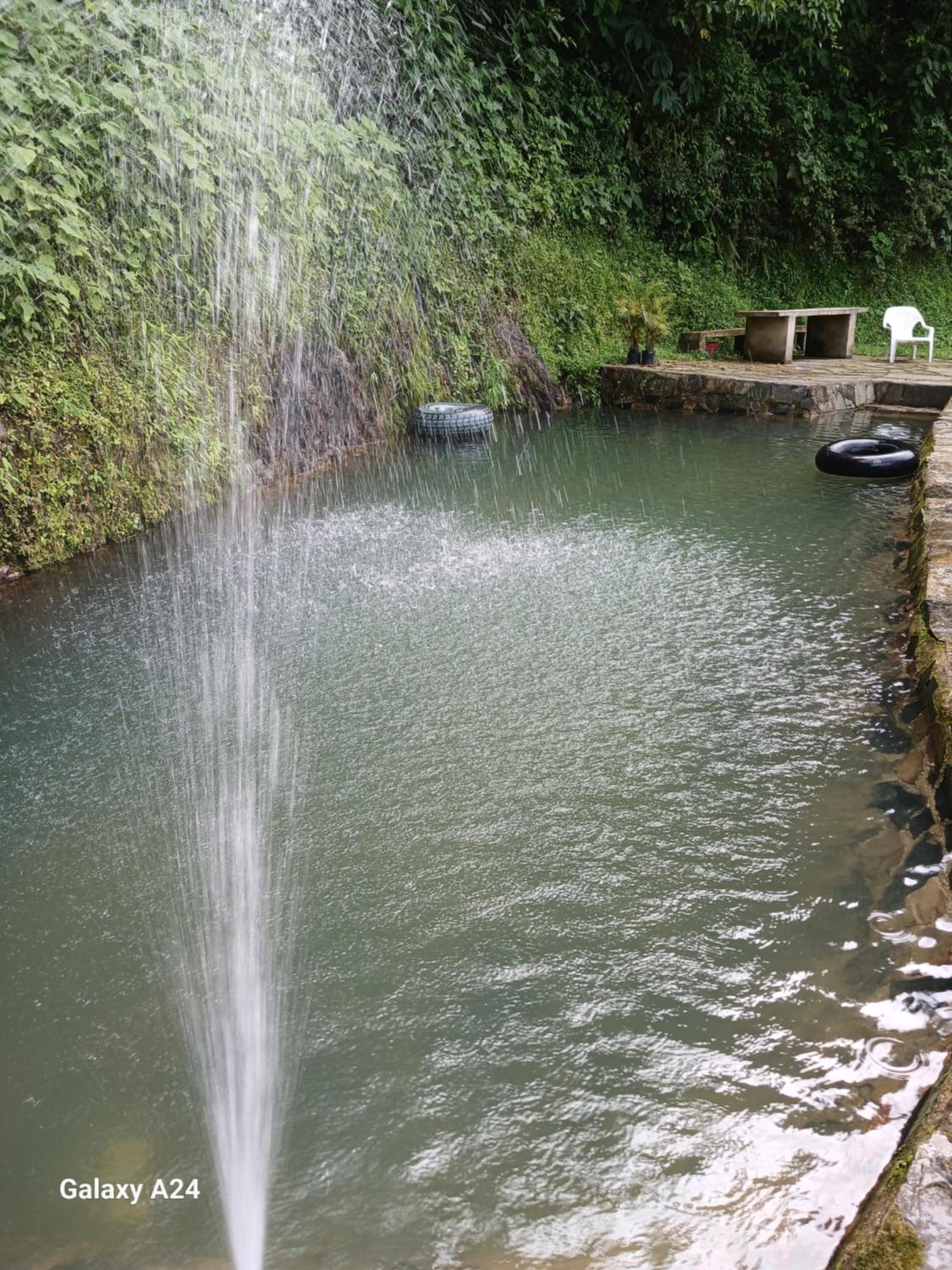 EL Refugio