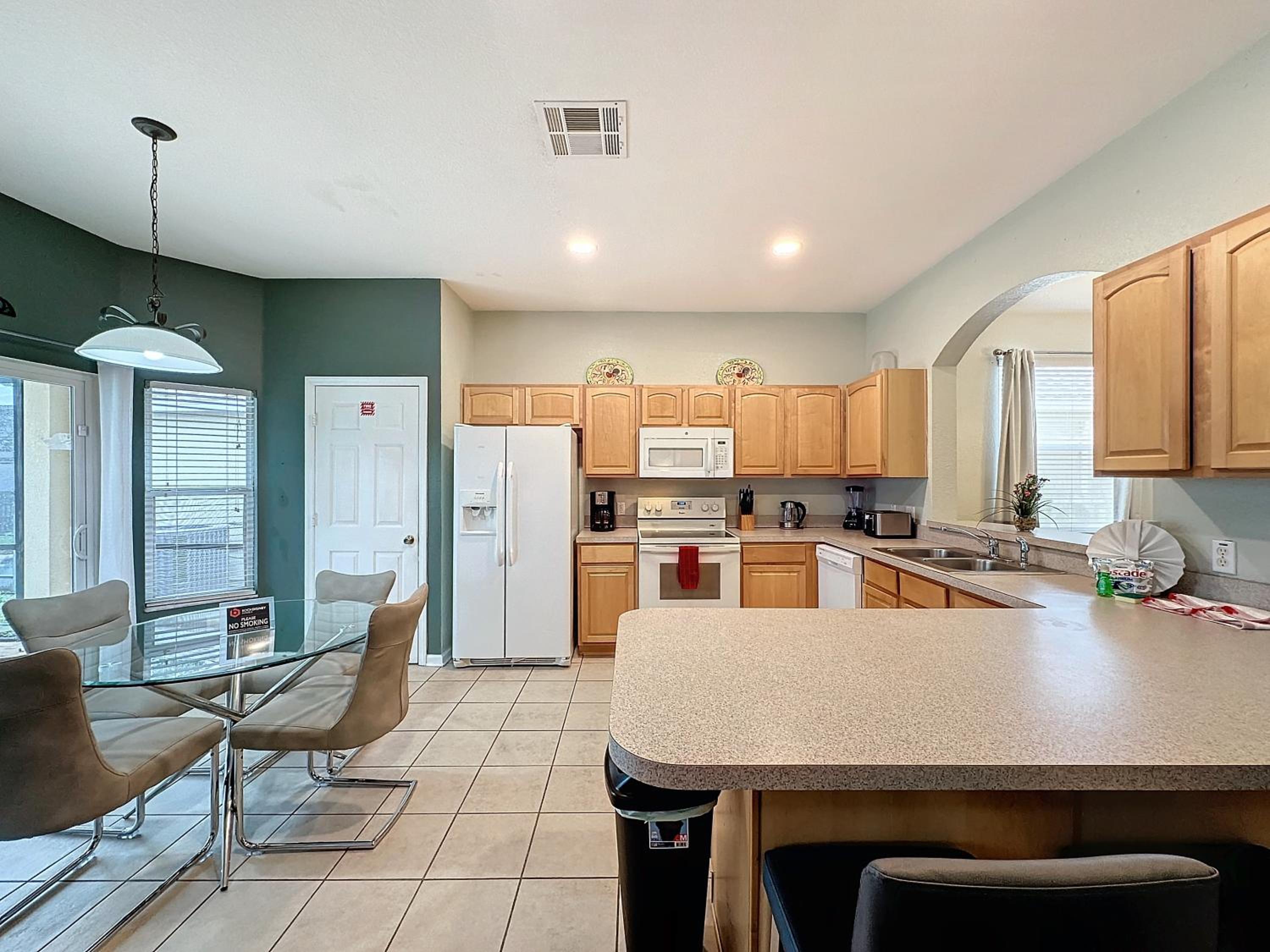 Disney World Vacation.. Luxury 6 BR/4 BA 5 Star Villa