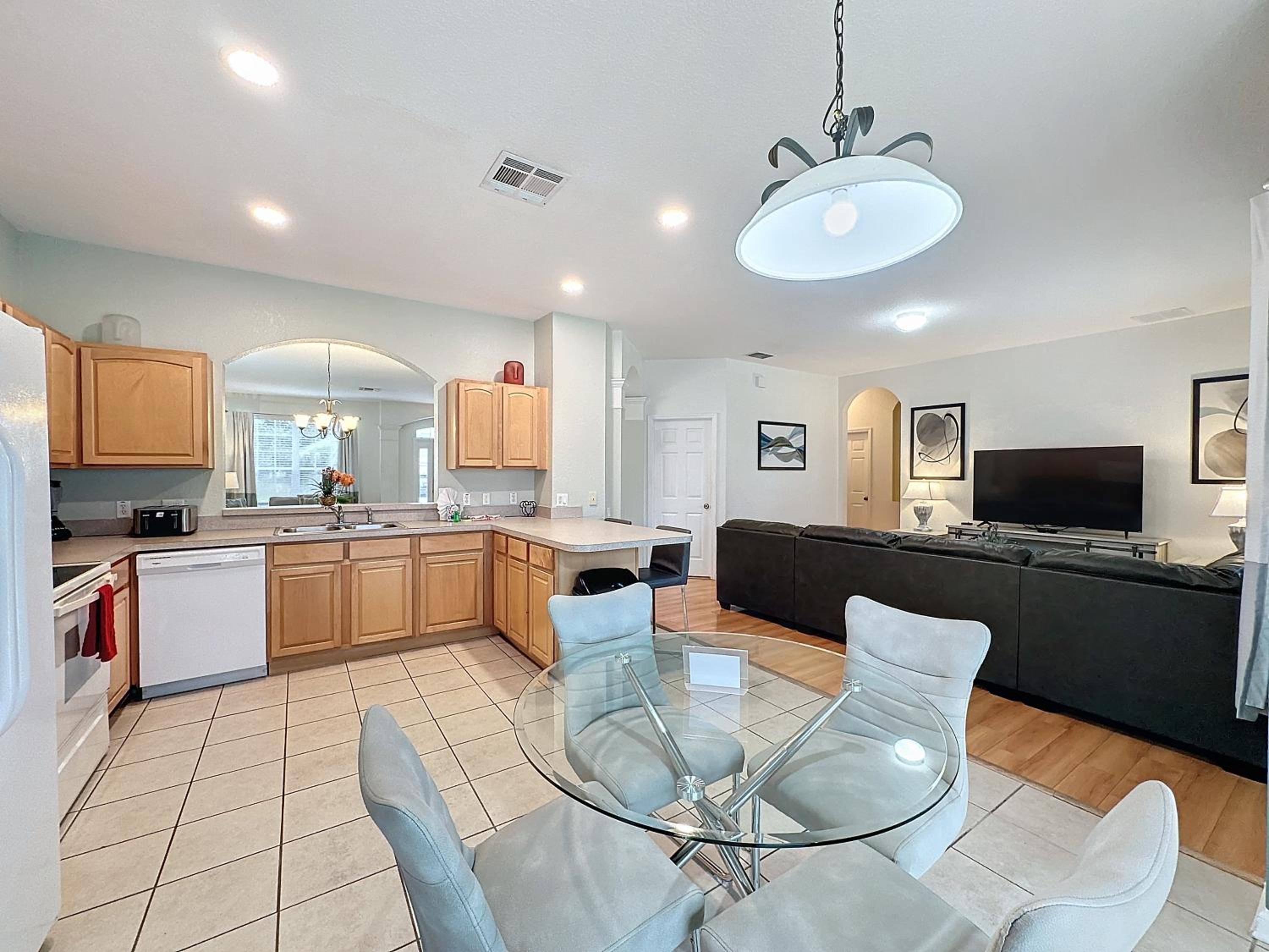Disney World Vacation.. Luxury 6 BR/4 BA 5 Star Villa
