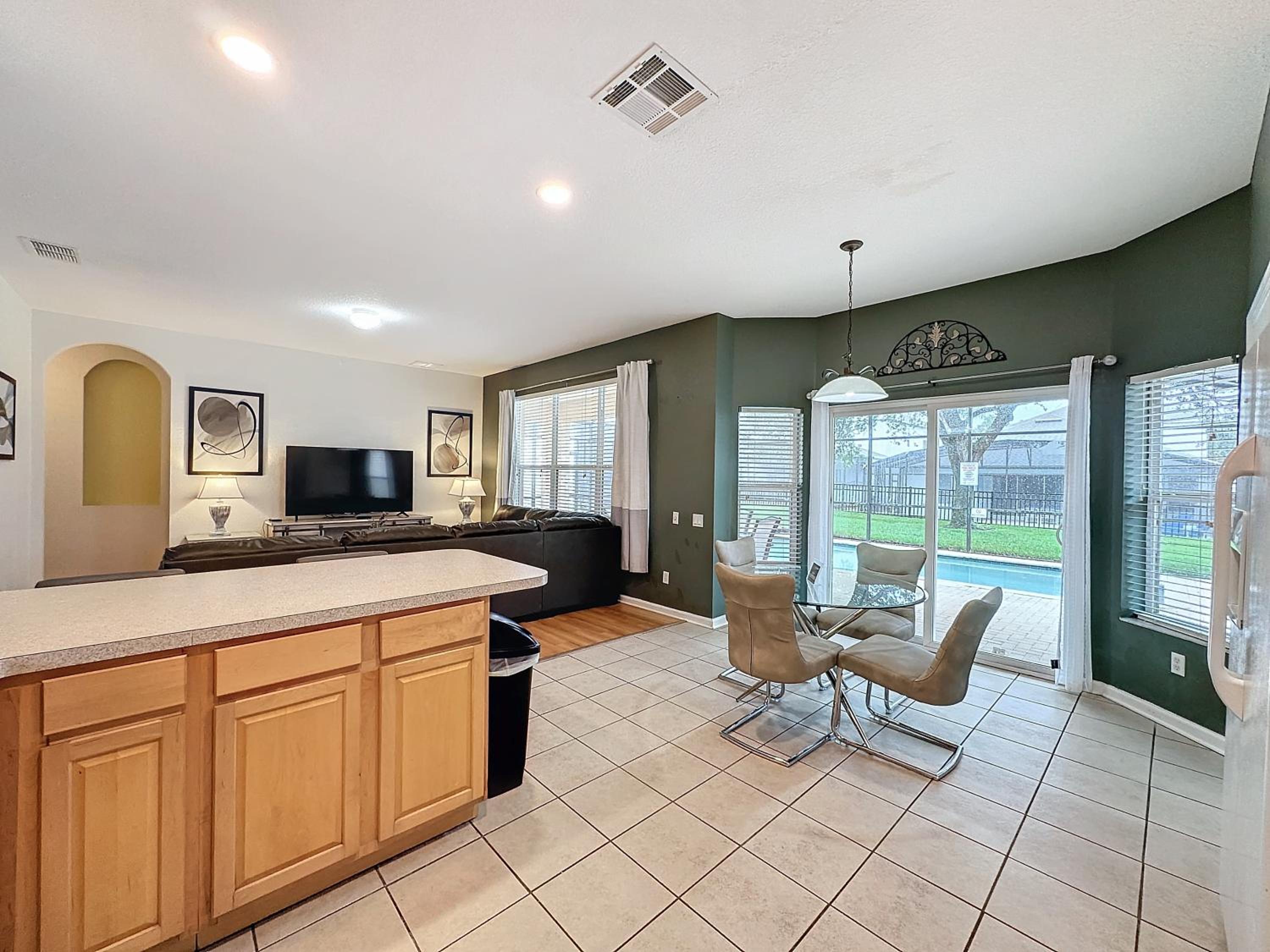 Disney World Vacation.. Luxury 6 BR/4 BA 5 Star Villa