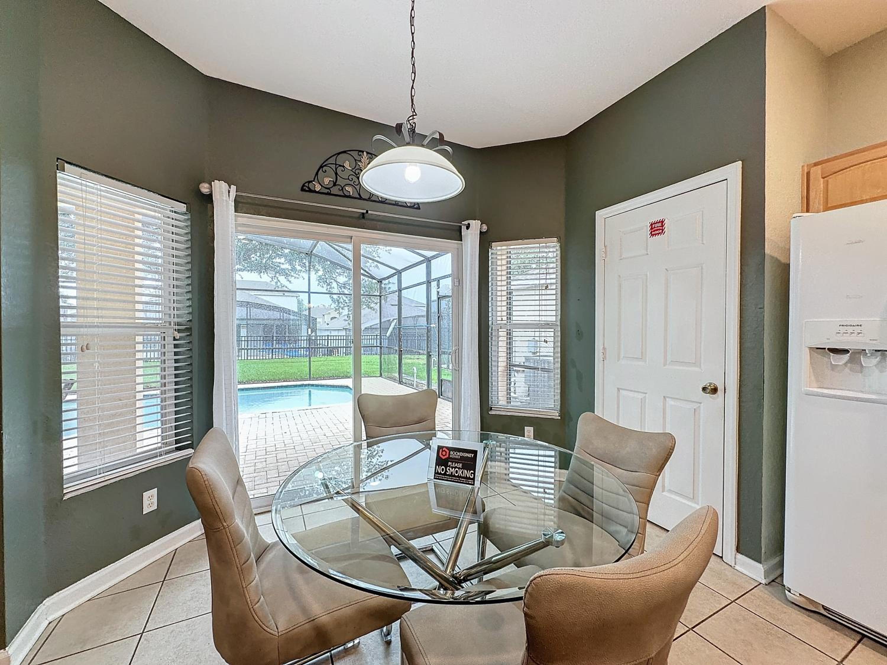 Disney World Vacation.. Luxury 6 BR/4 BA 5 Star Villa