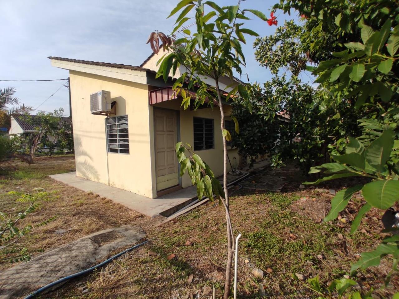 Roomstay Dekat Pekan