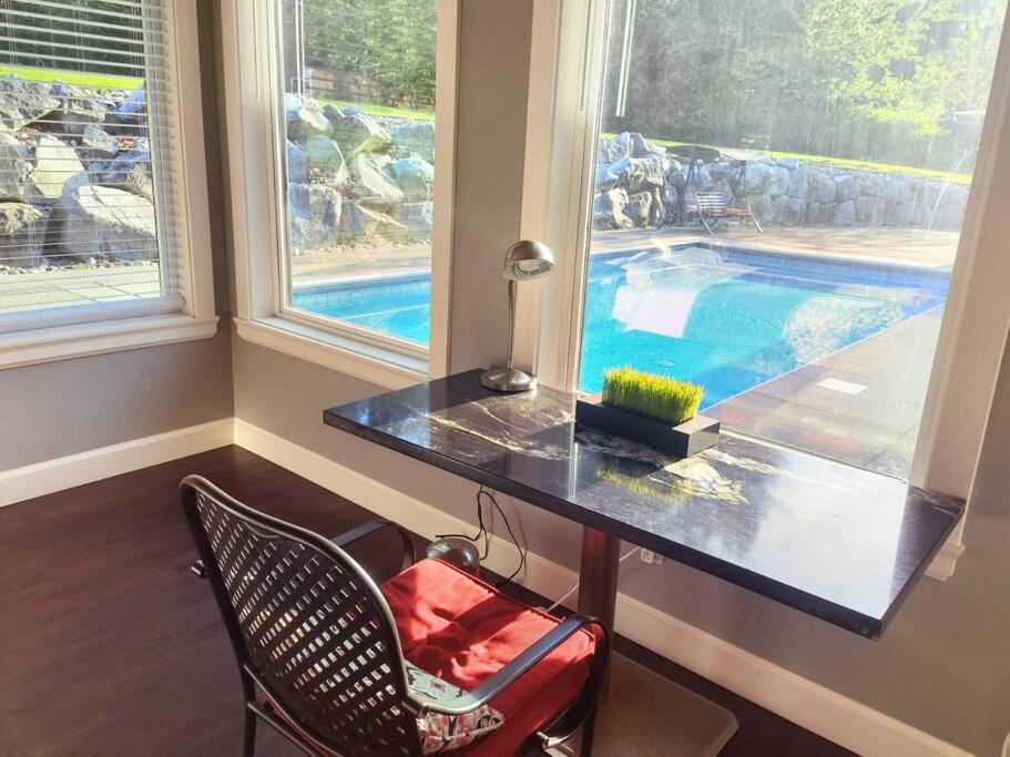 pool villa