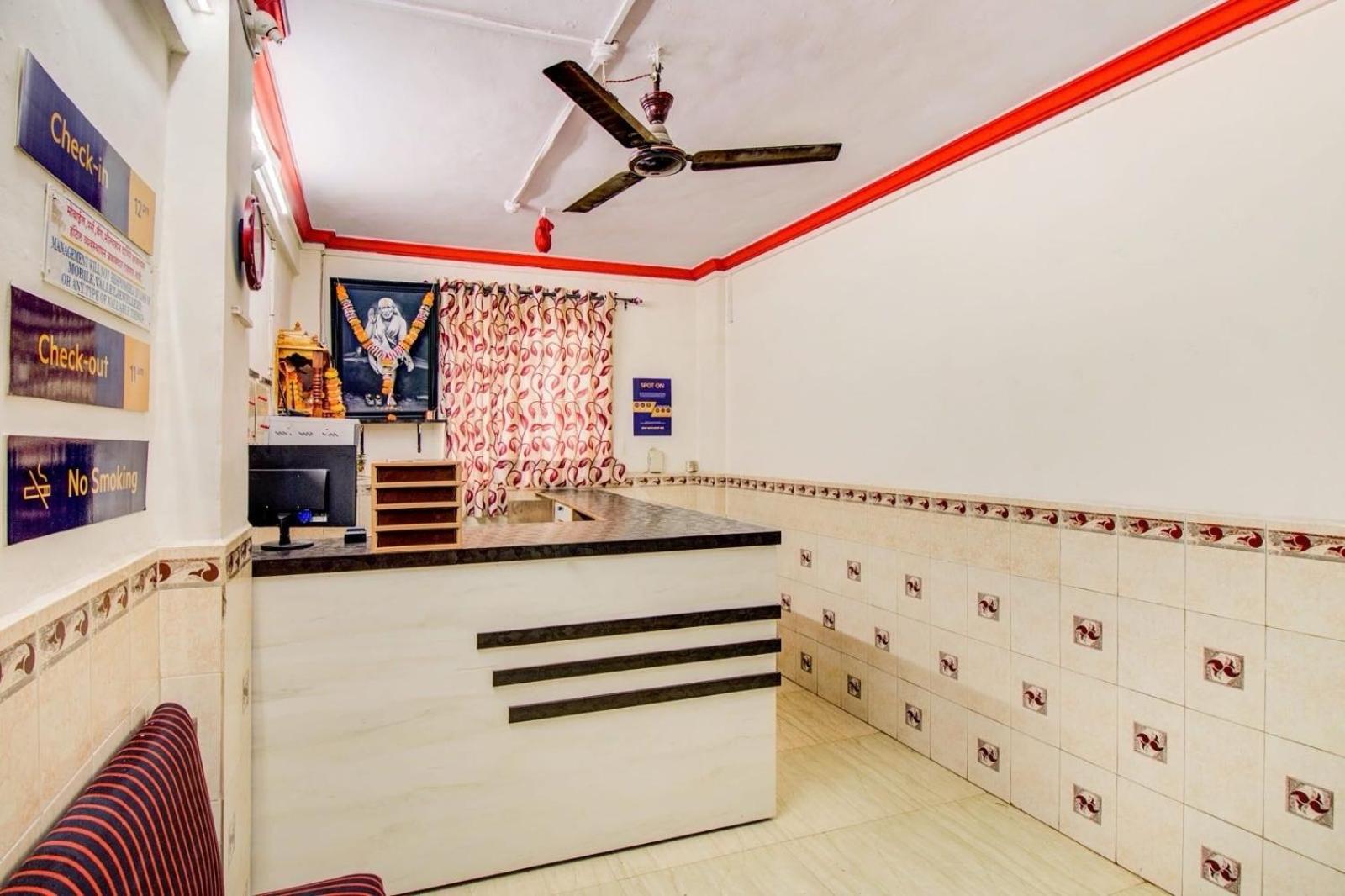 SPOT ON Sairaj Lodging & Boarding view 5