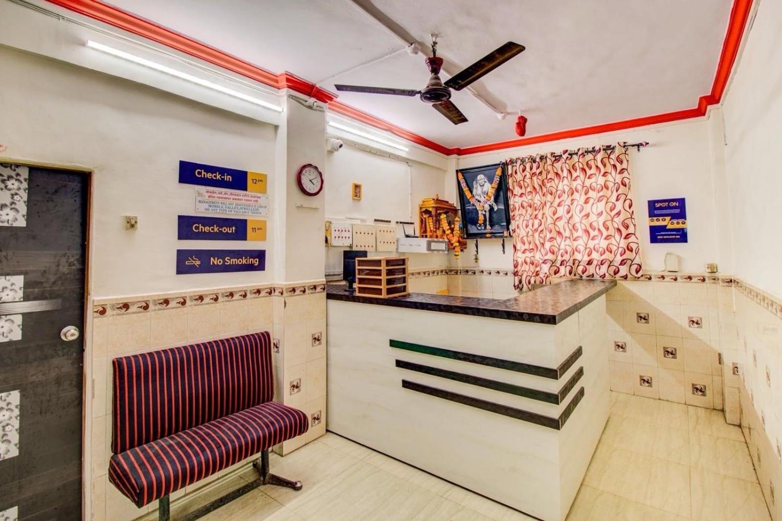 SPOT ON Sairaj Lodging & Boarding view 2