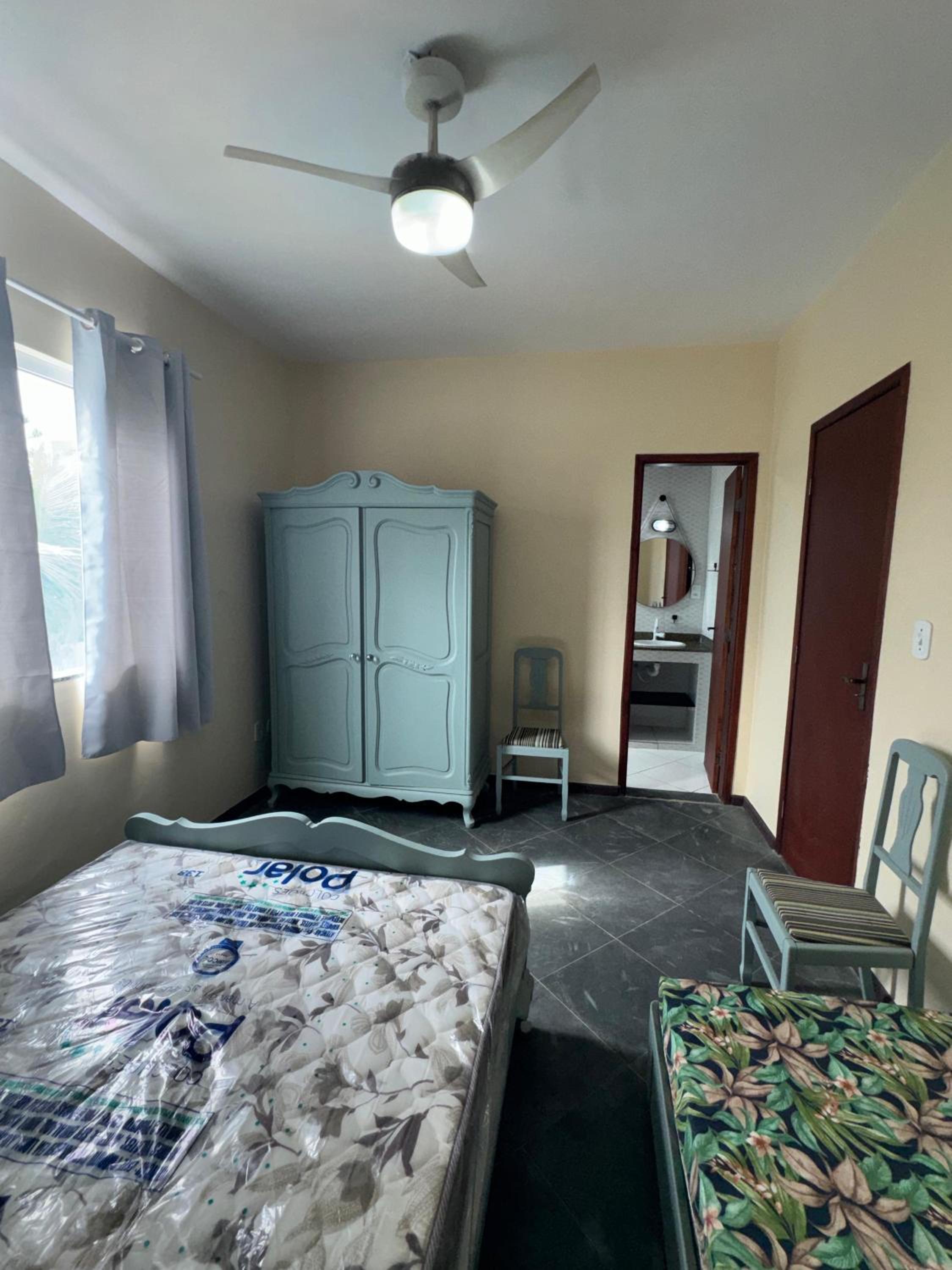 Casa charmosa na Praia do Foguete, 3 quartos, pé na areia