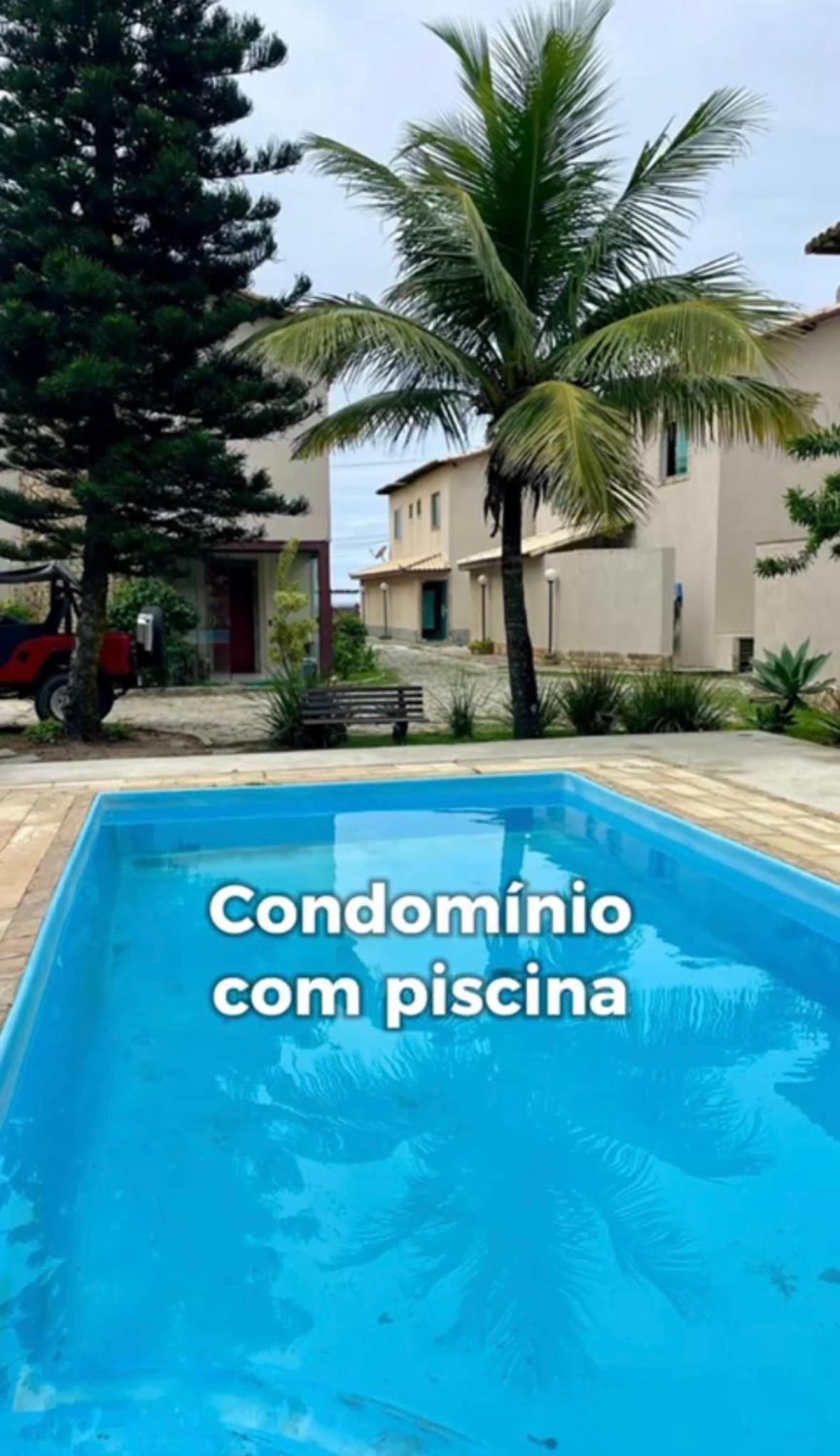 Casa charmosa na Praia do Foguete, 3 quartos, pé na areia