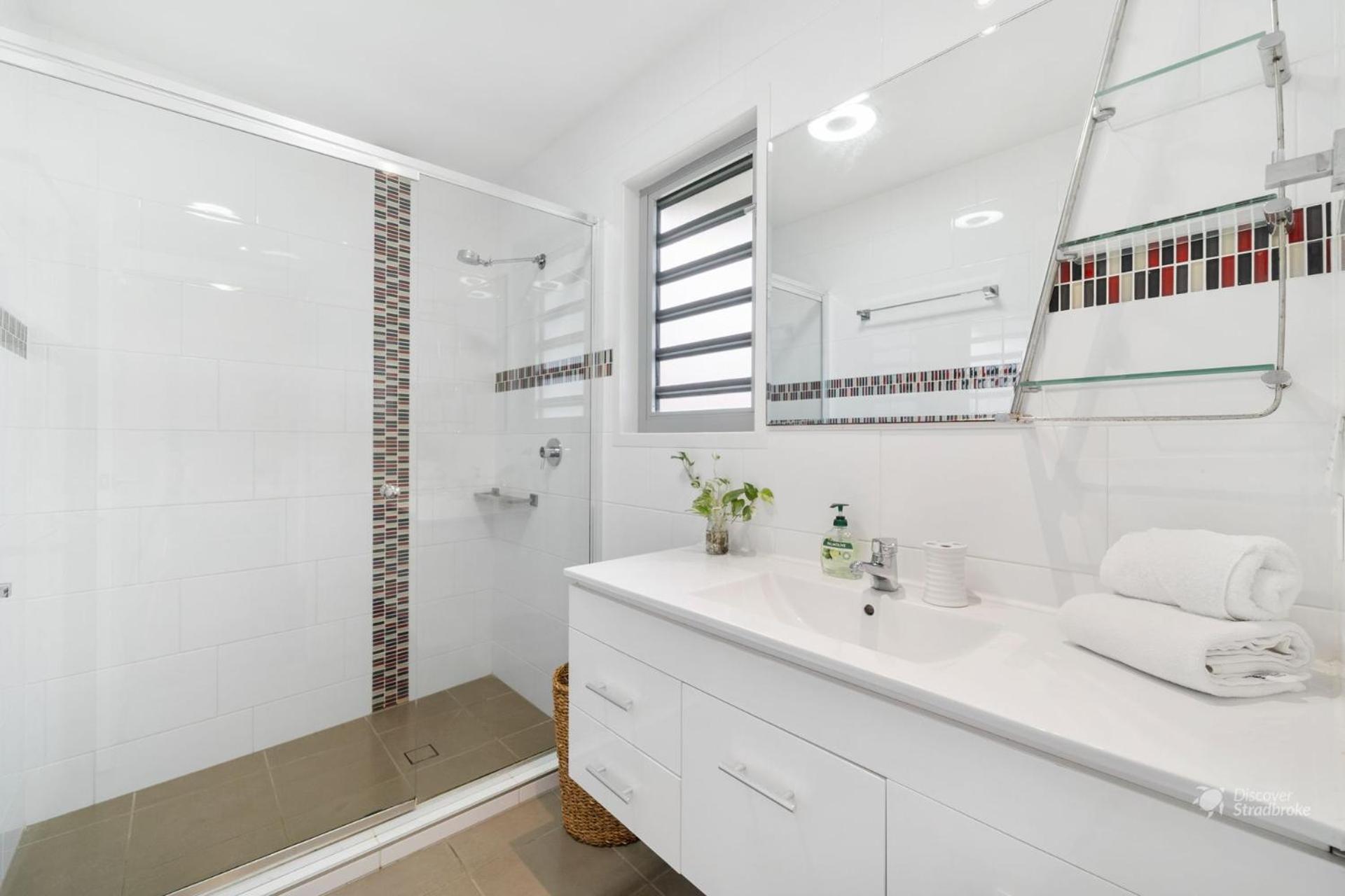 Allora 1 by Discover Stradbroke