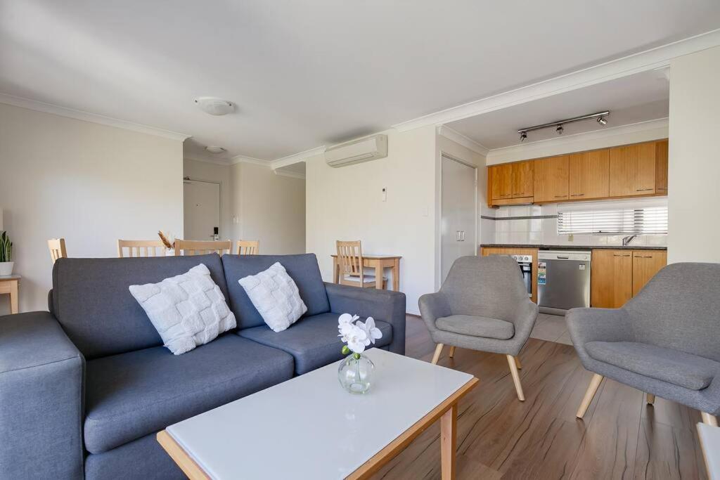 2X1 Comfy Apartment in Perth CBD