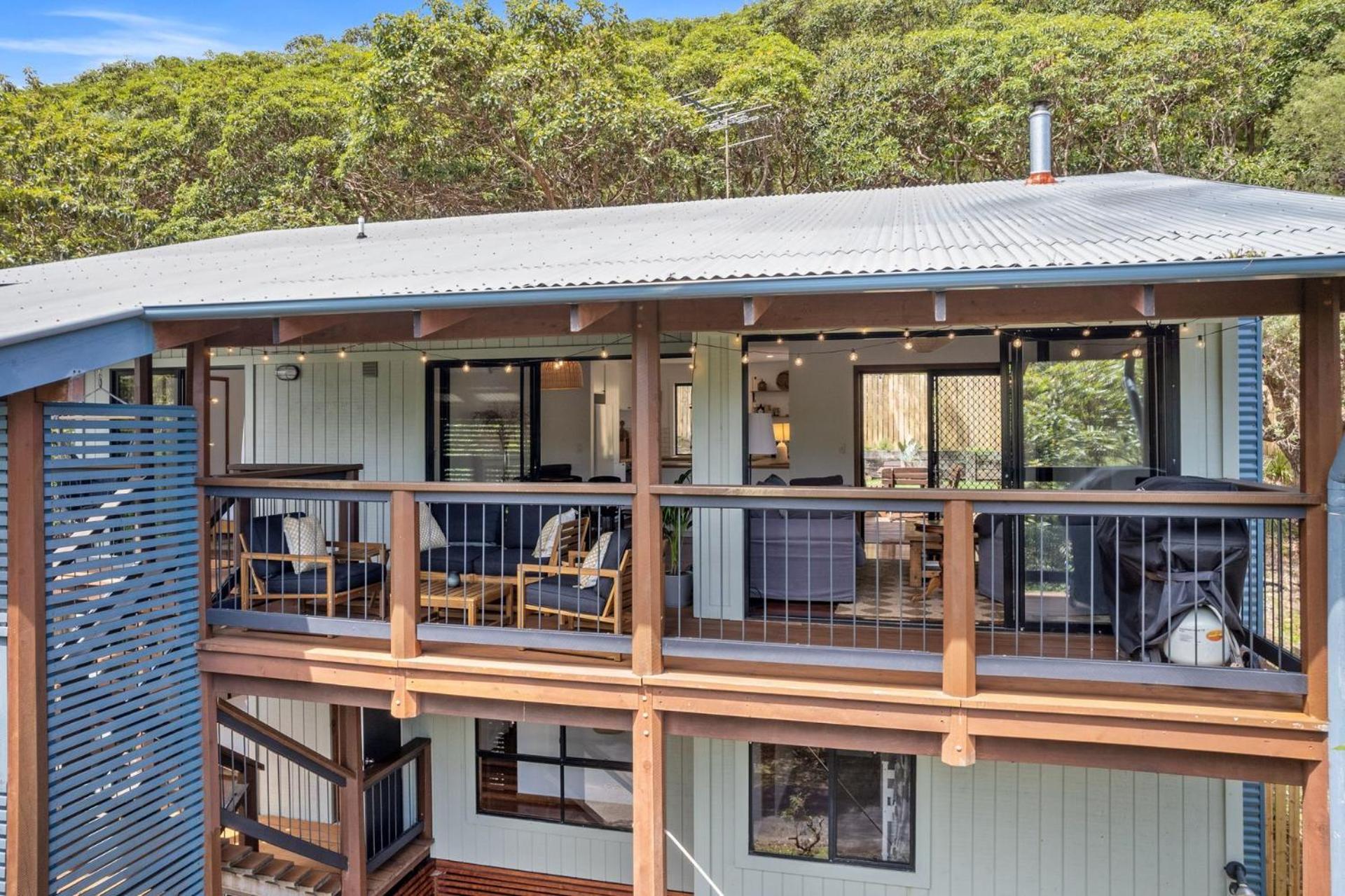 Baumhaus by Discover Stradbroke