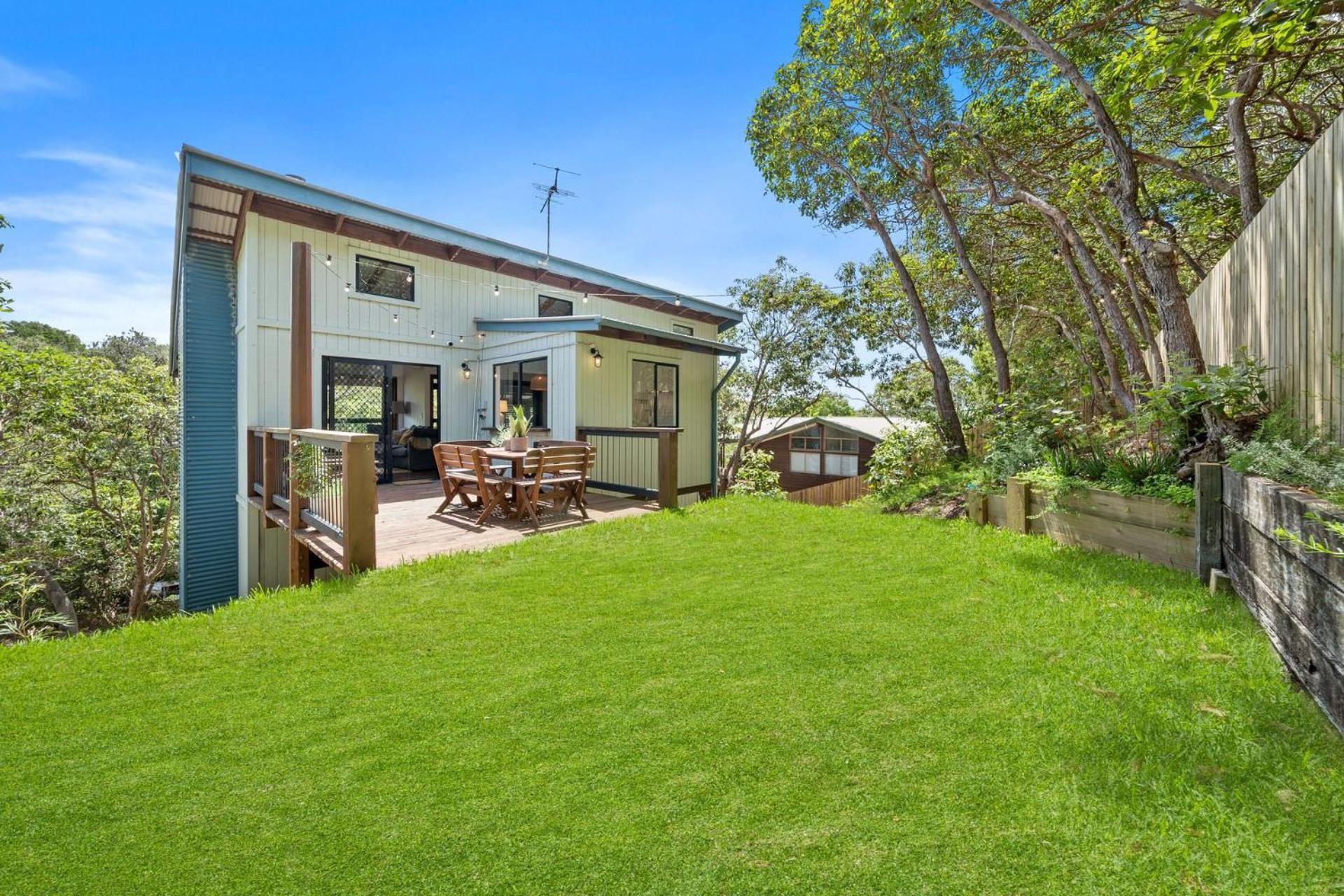 Baumhaus by Discover Stradbroke