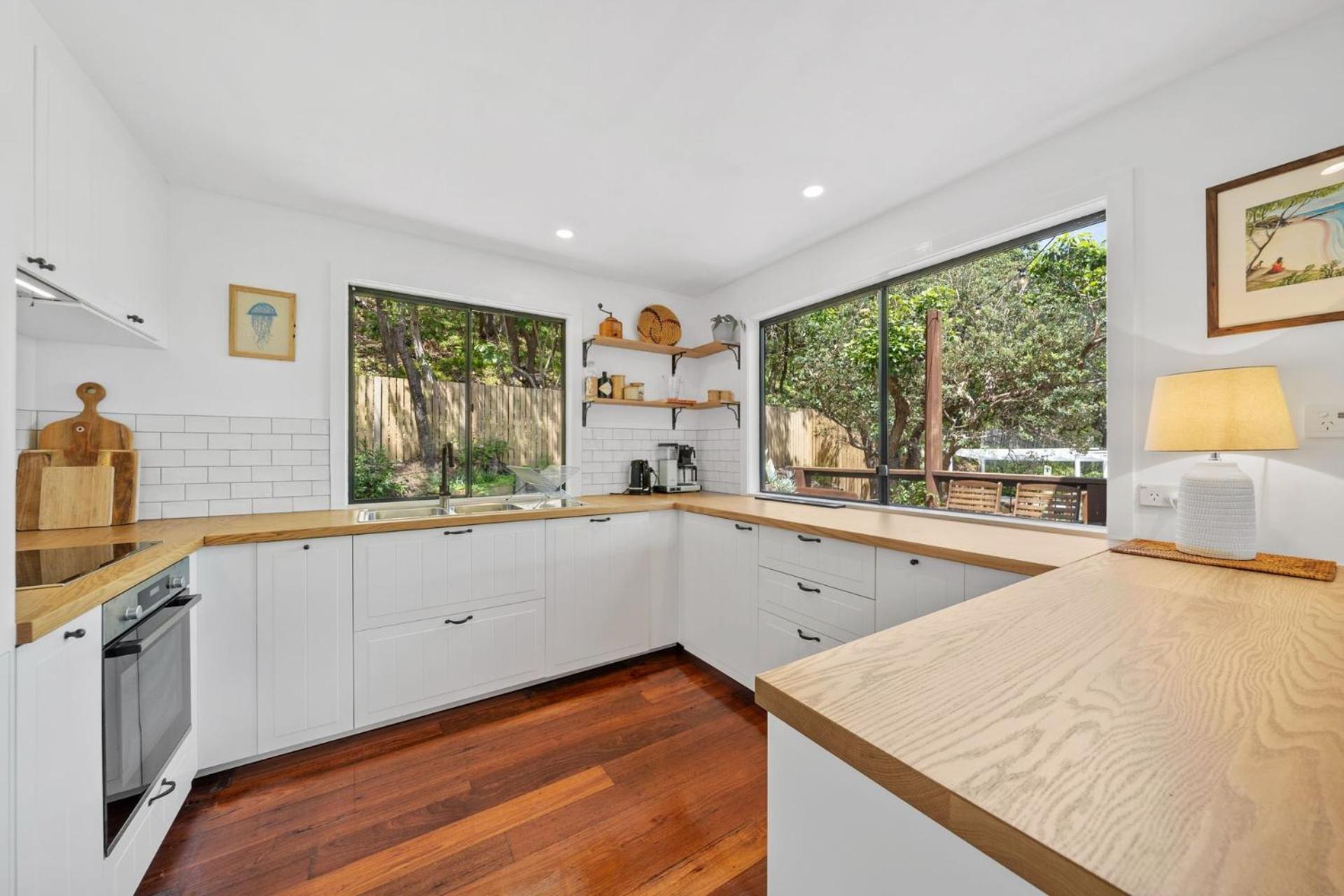 Baumhaus by Discover Stradbroke
