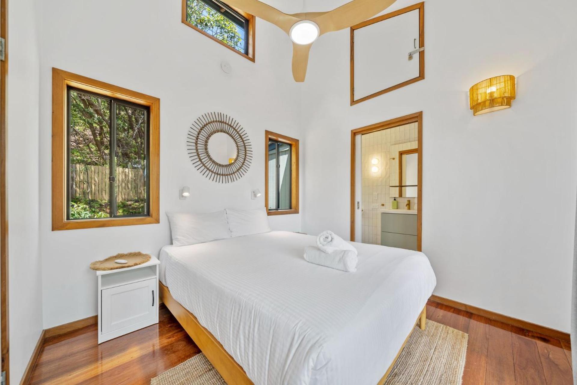 Baumhaus by Discover Stradbroke