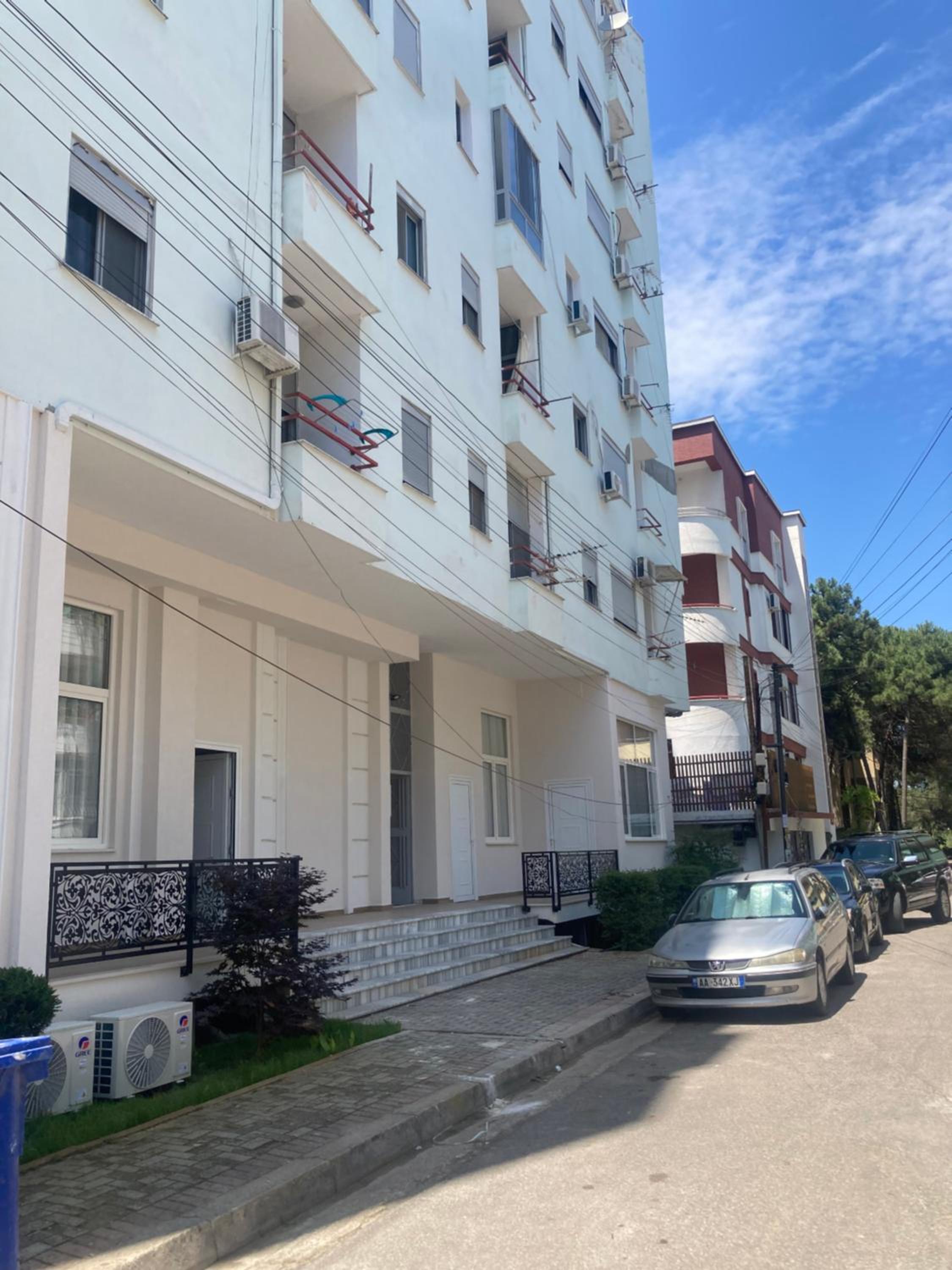 Majlinda's apartment