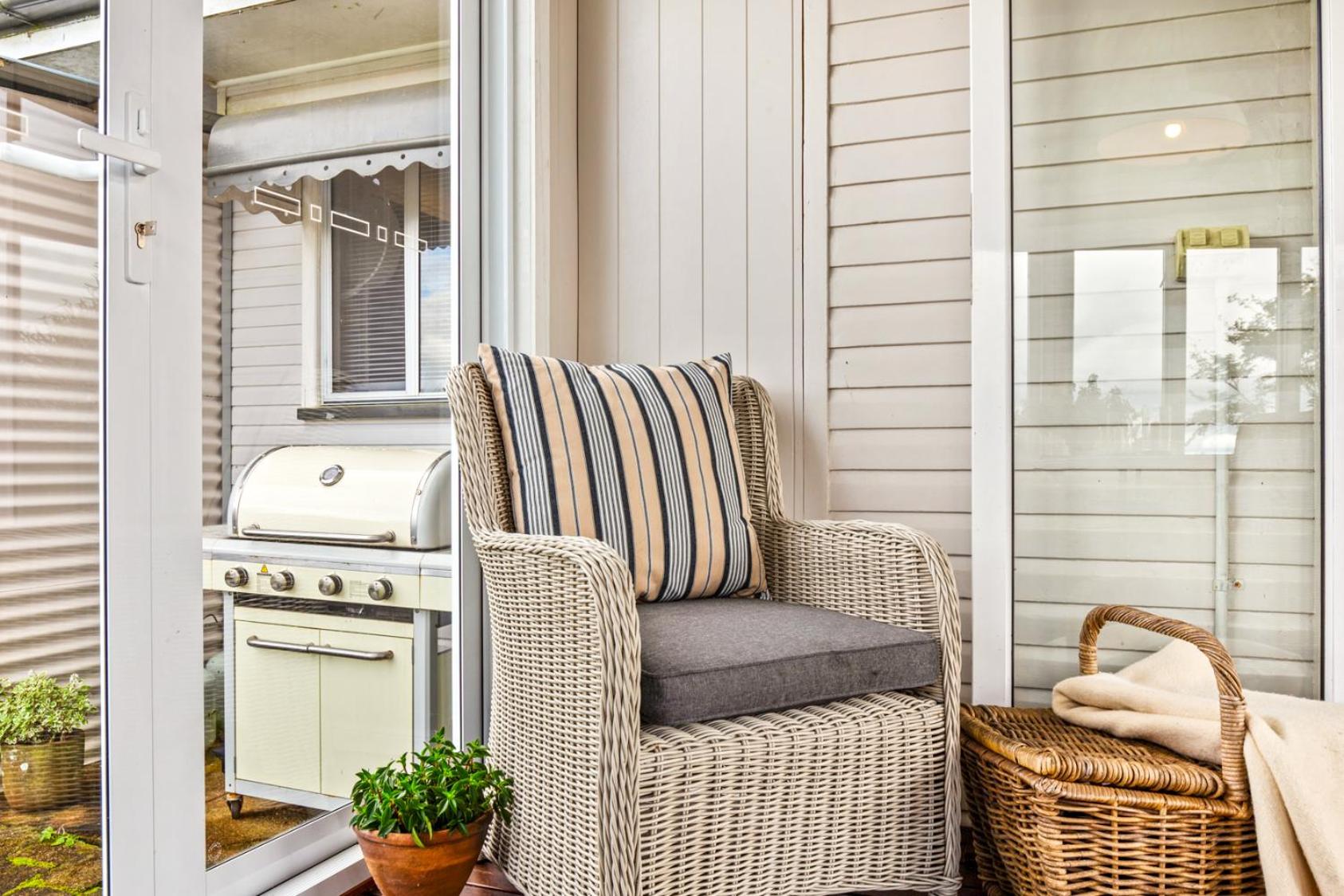 Tamarind Street Cottage. Maleny, Queensland