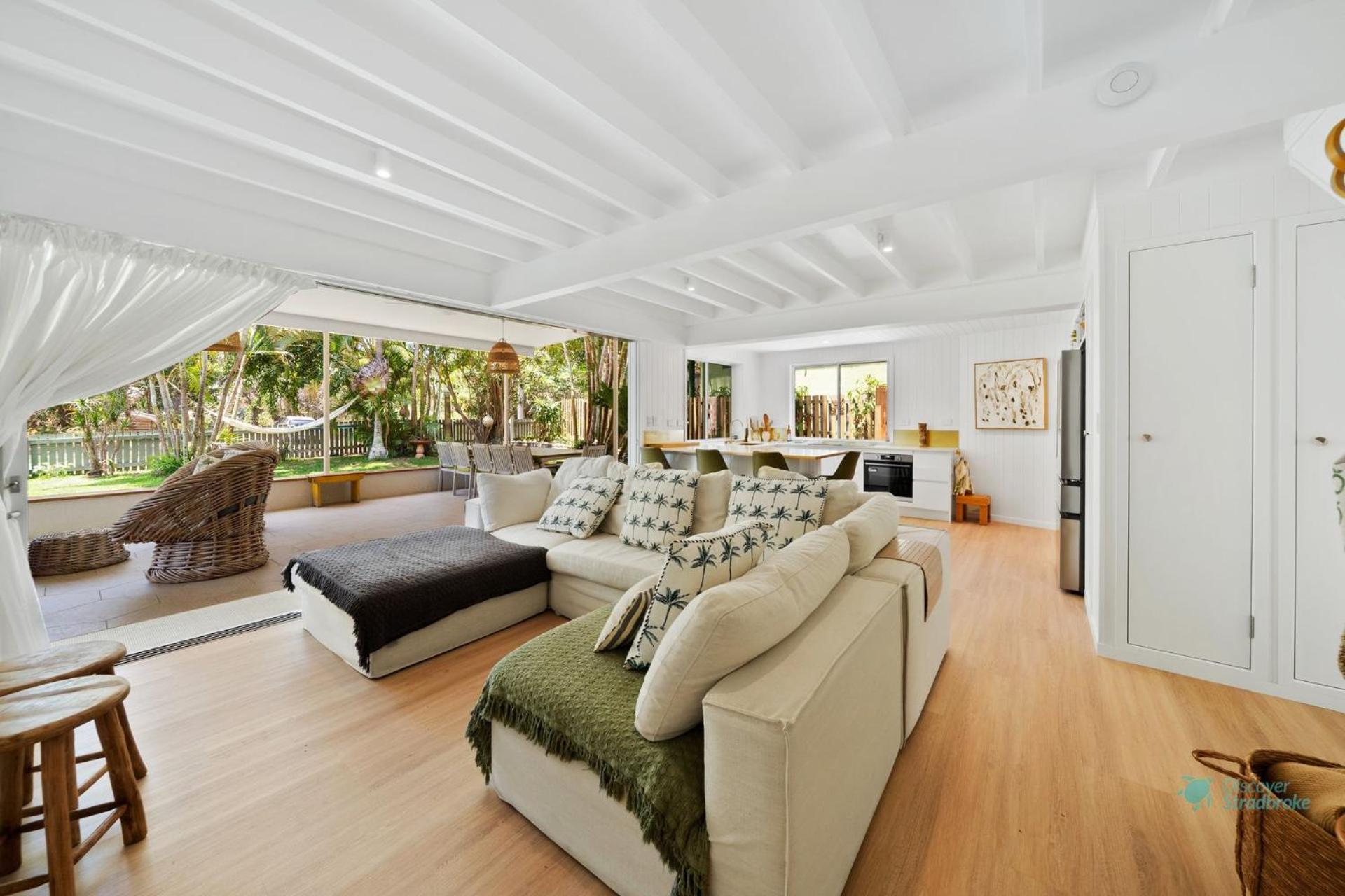 Home on Home by Discover Stradbroke