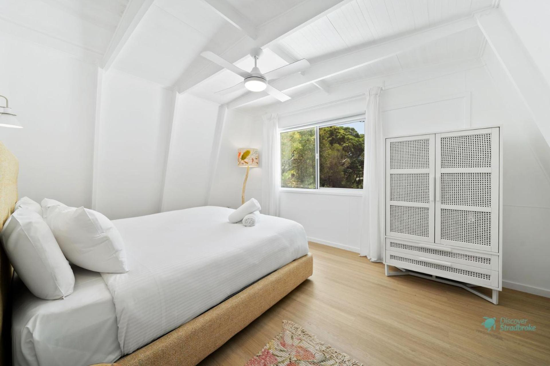 Home on Home by Discover Stradbroke