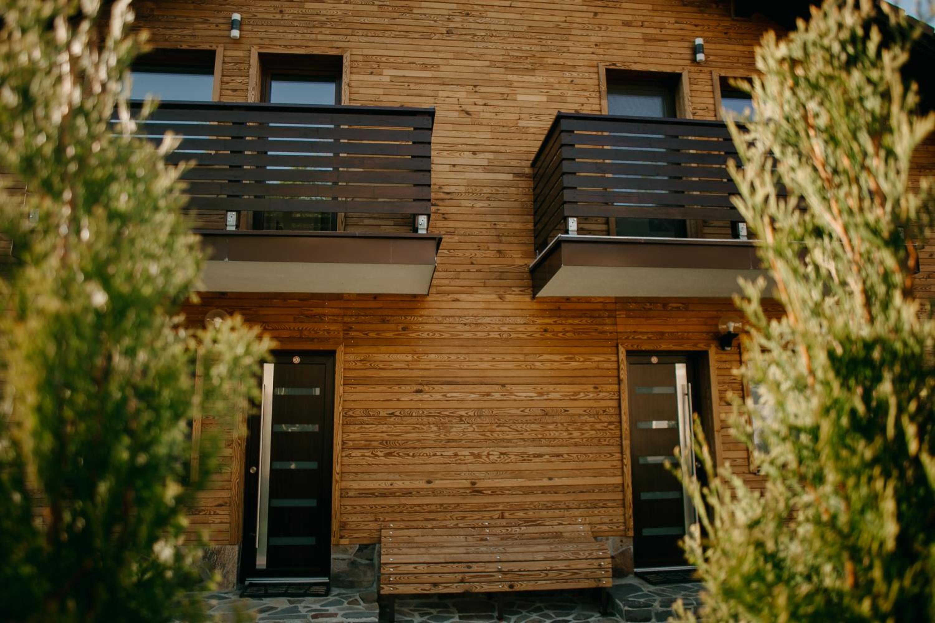 CABANA BERNER stațiunea Mogoșa view 2