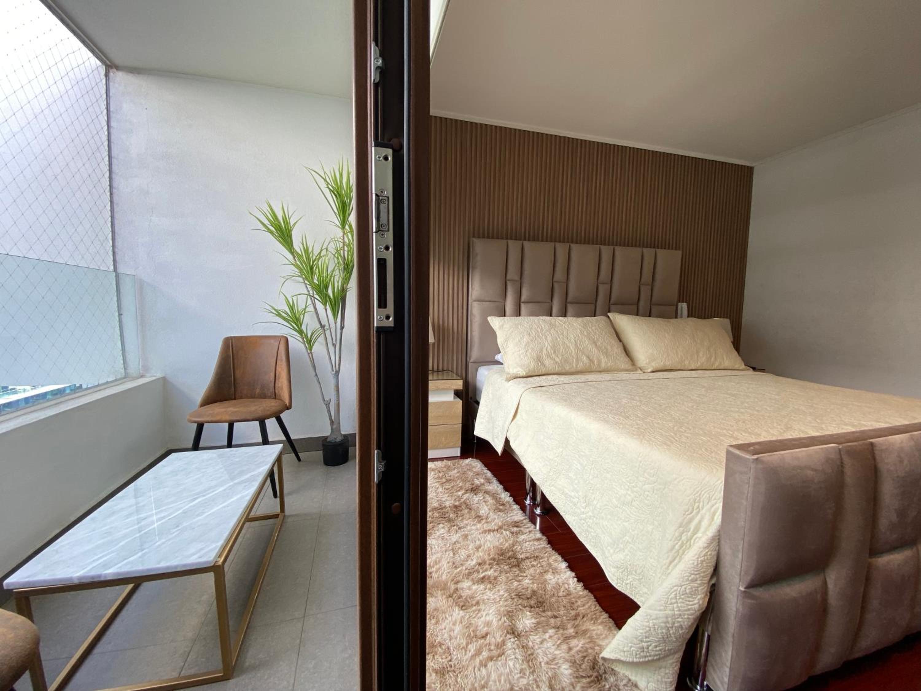 Exclusive Apt Parque San Damin