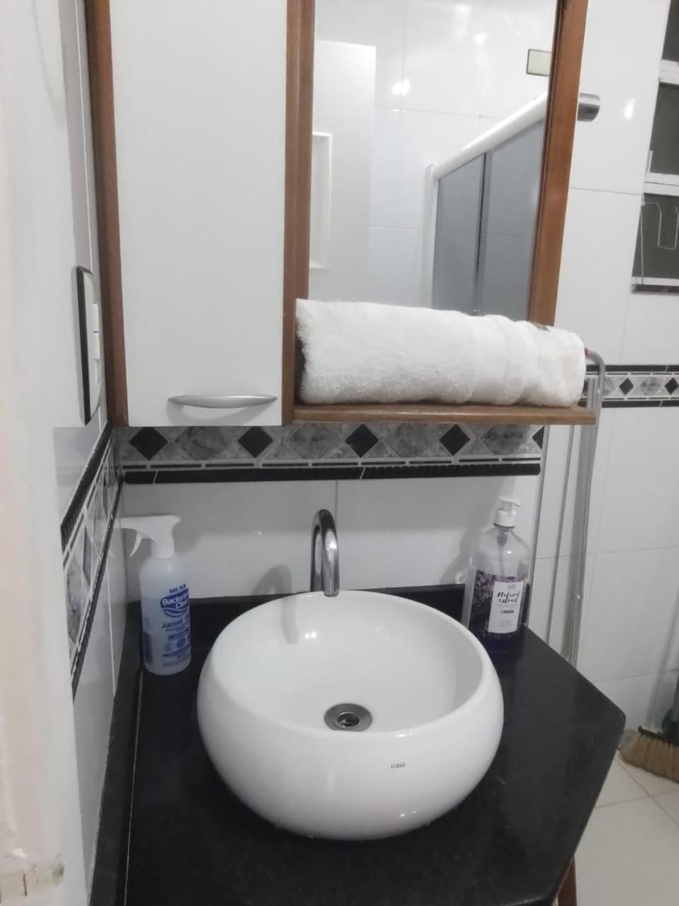 O Apartamento Copacabana Vista Mar quadra da praia, Rio de Janeiro continua Lindo!