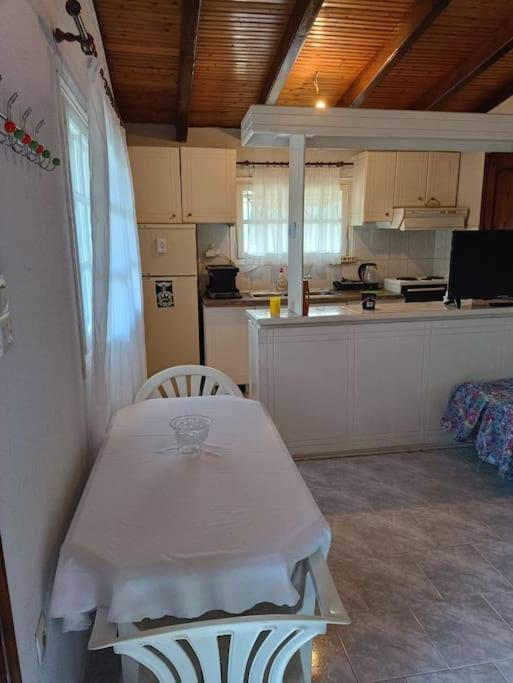Niki's House