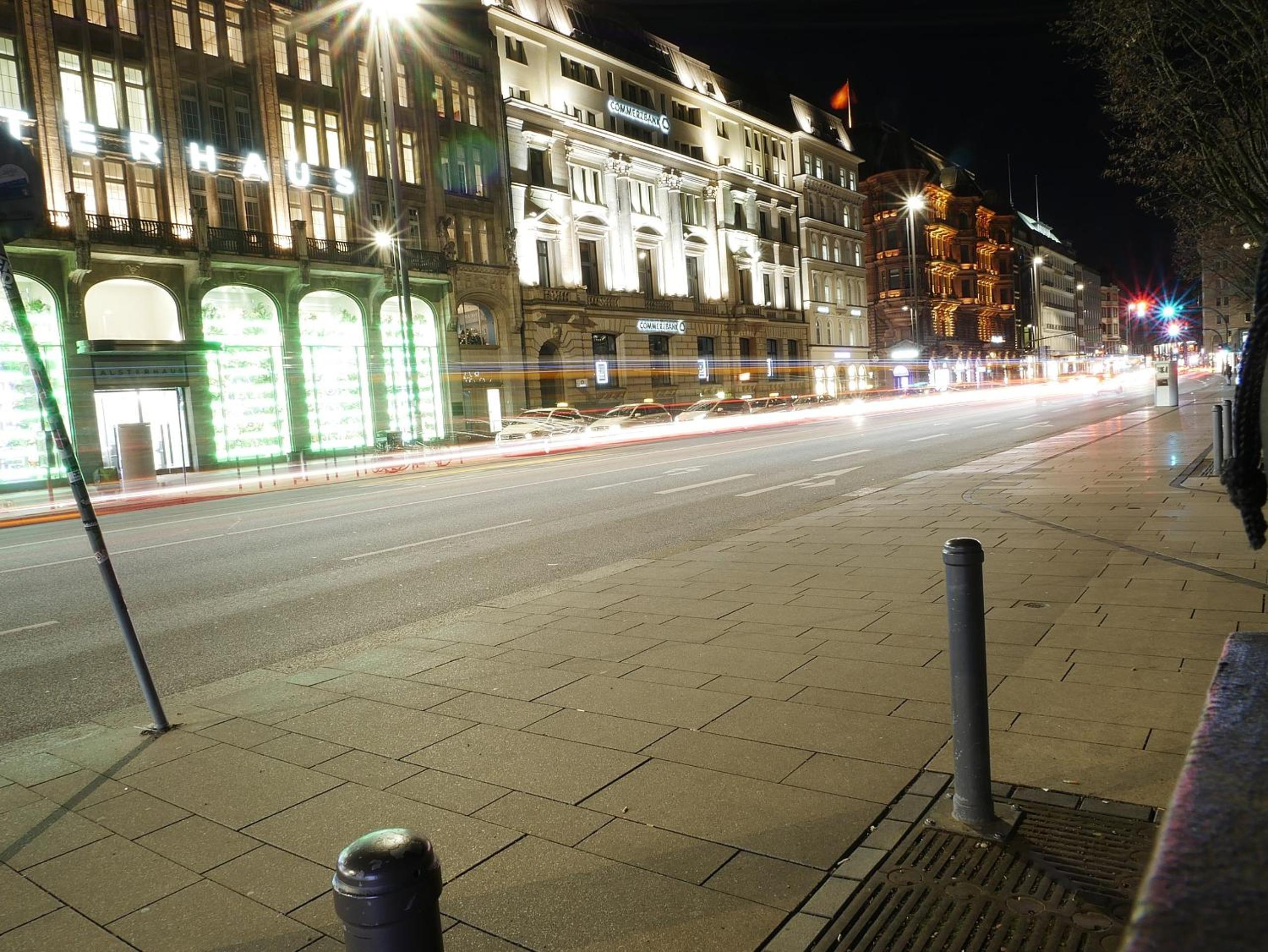 Jungfernstieg Family & Business Apartment