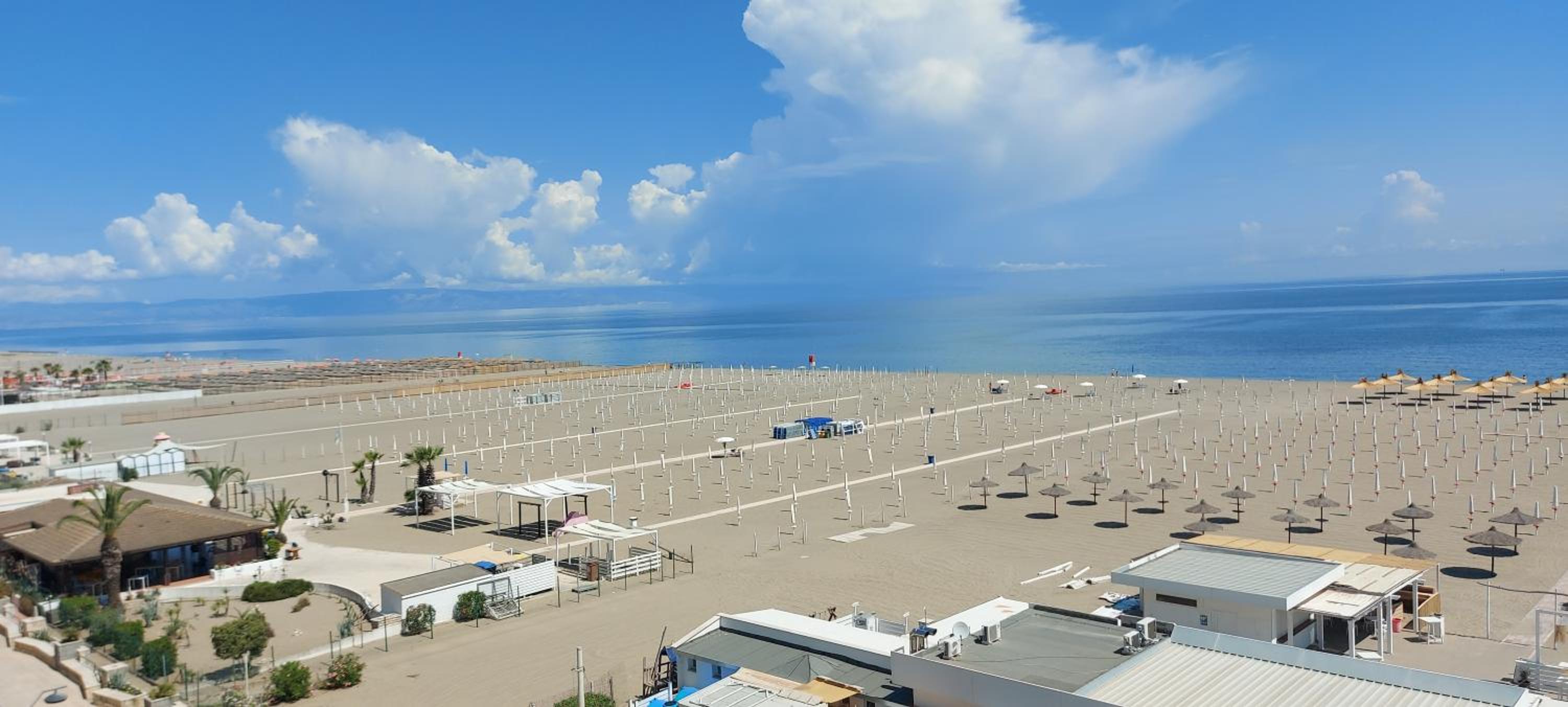 BALCONI SUL MARE view 5