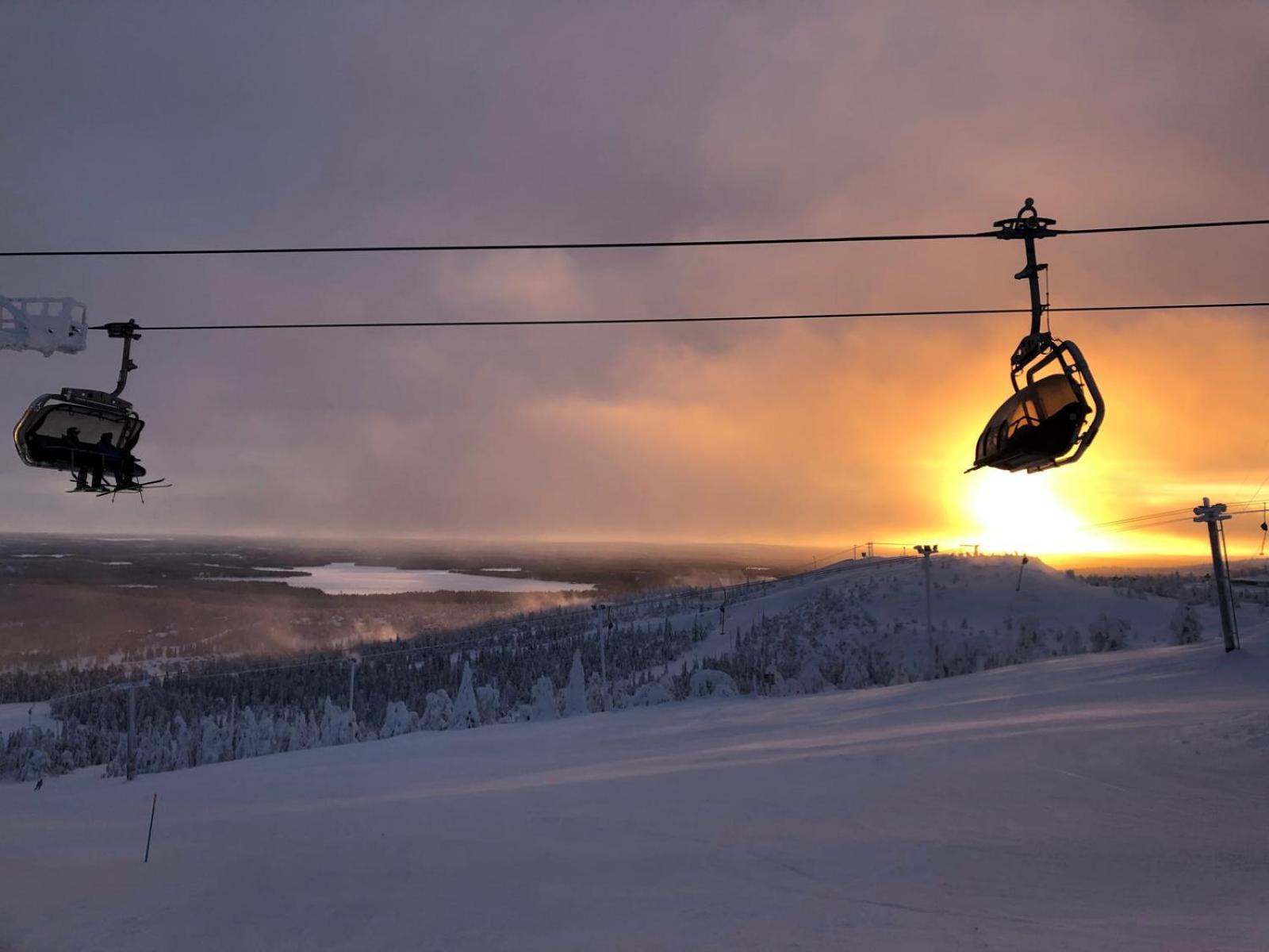 Ruka Star, 2 x Allround pass, linen&towels, E-car char-ger, Final clea-ning, all included!