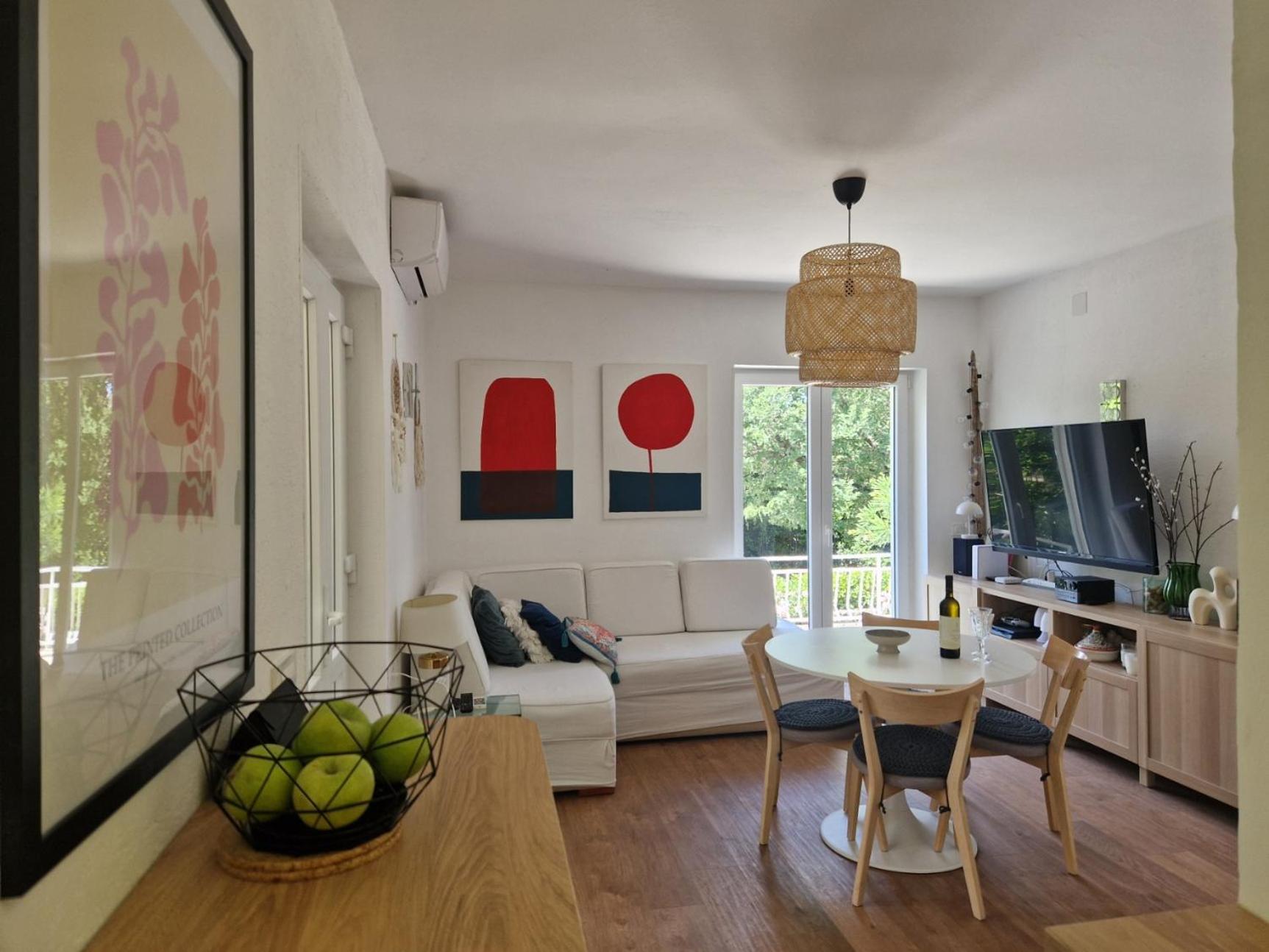 Oak & Olive House