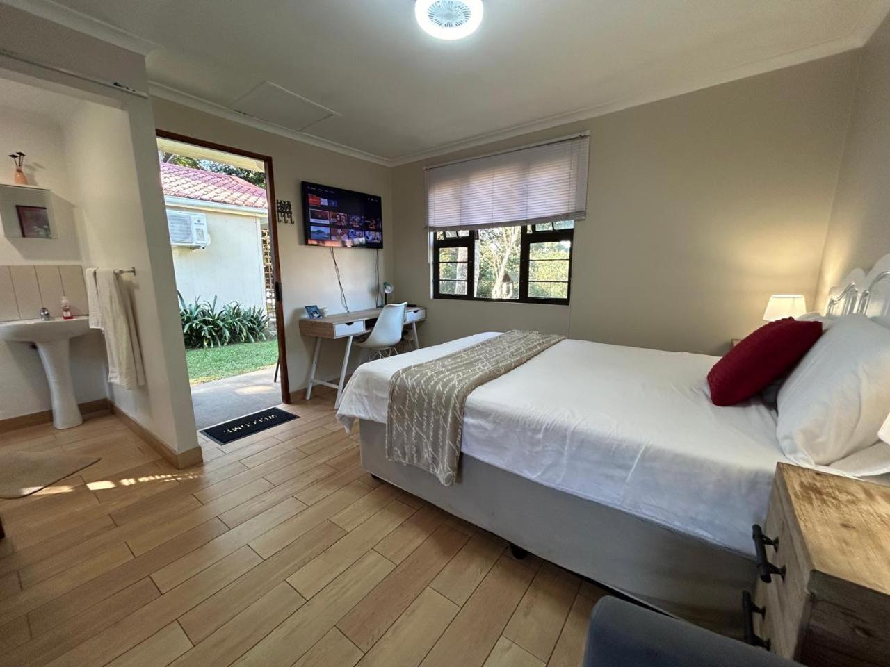 Khaled Estate Cottages