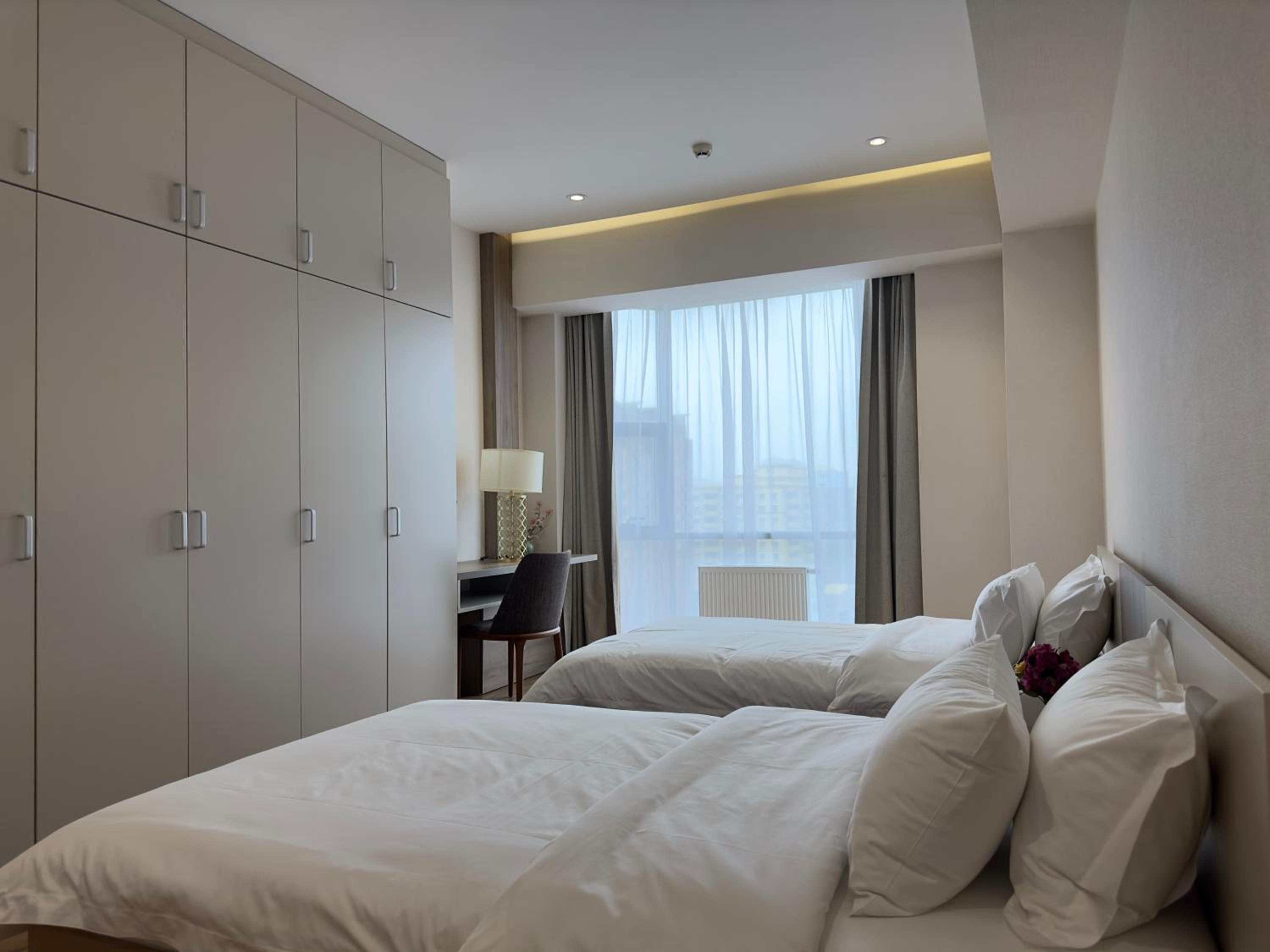 May Seven Hotel and Suites
