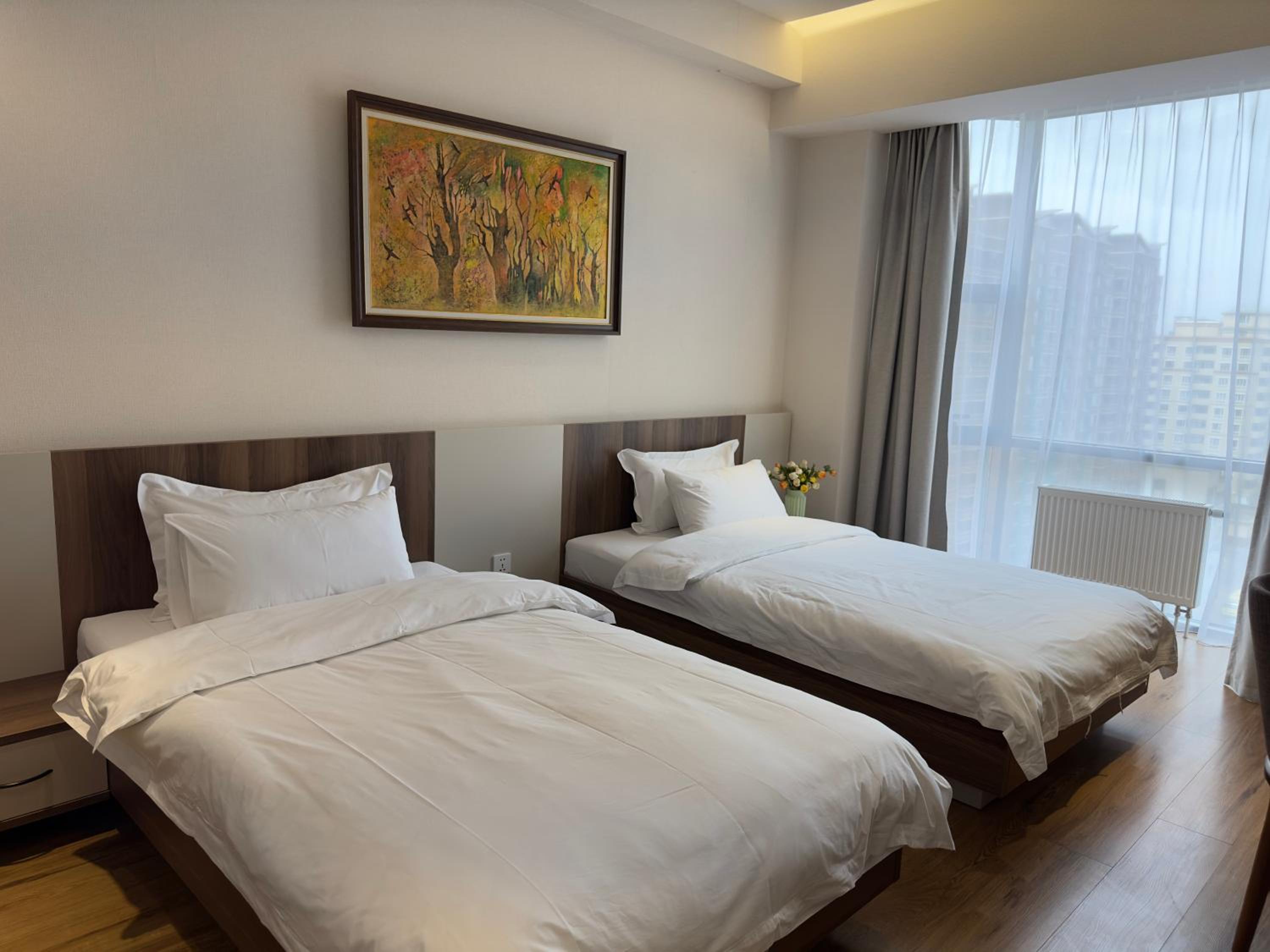 May Seven Hotel and Suites