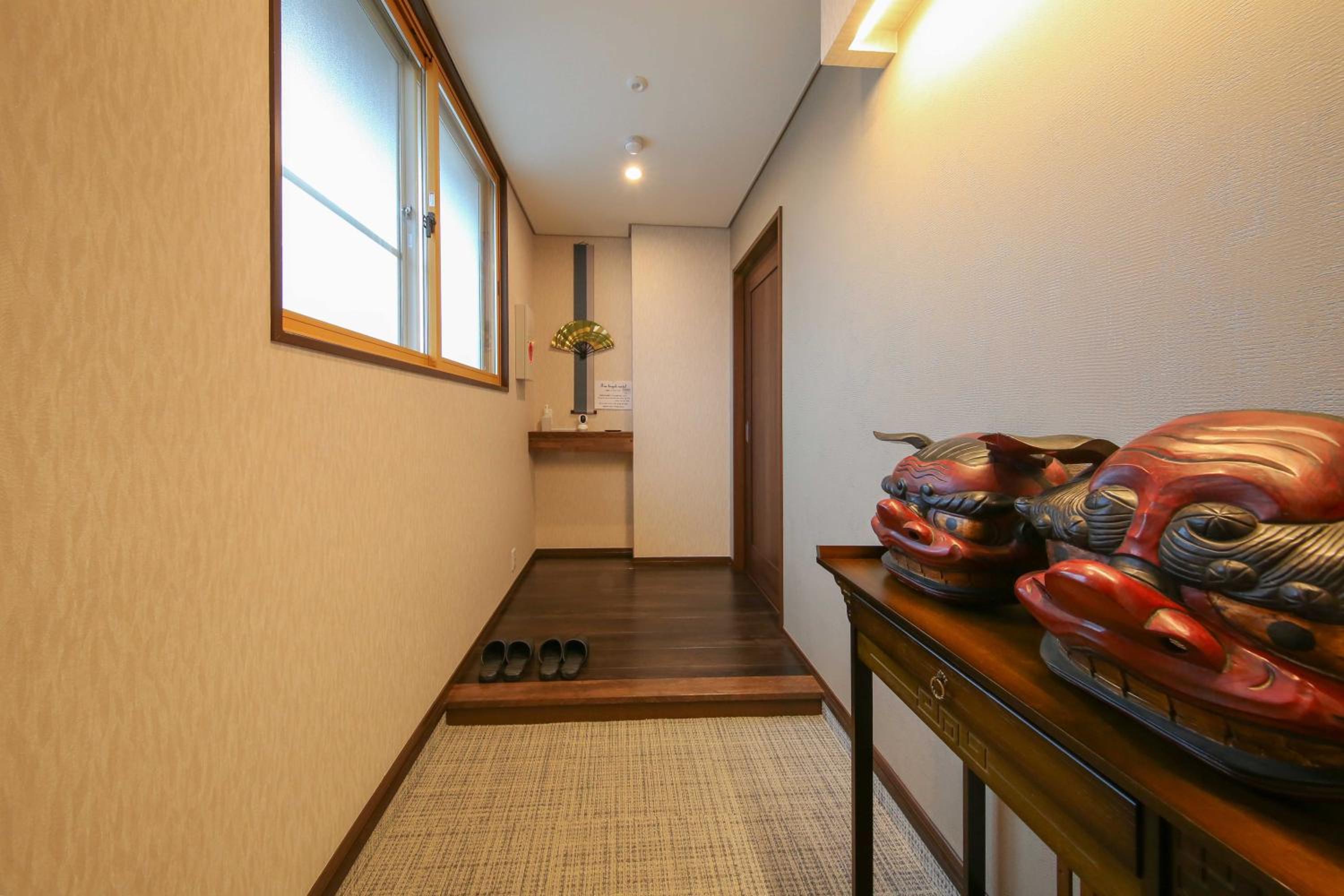 ROMANSTAY