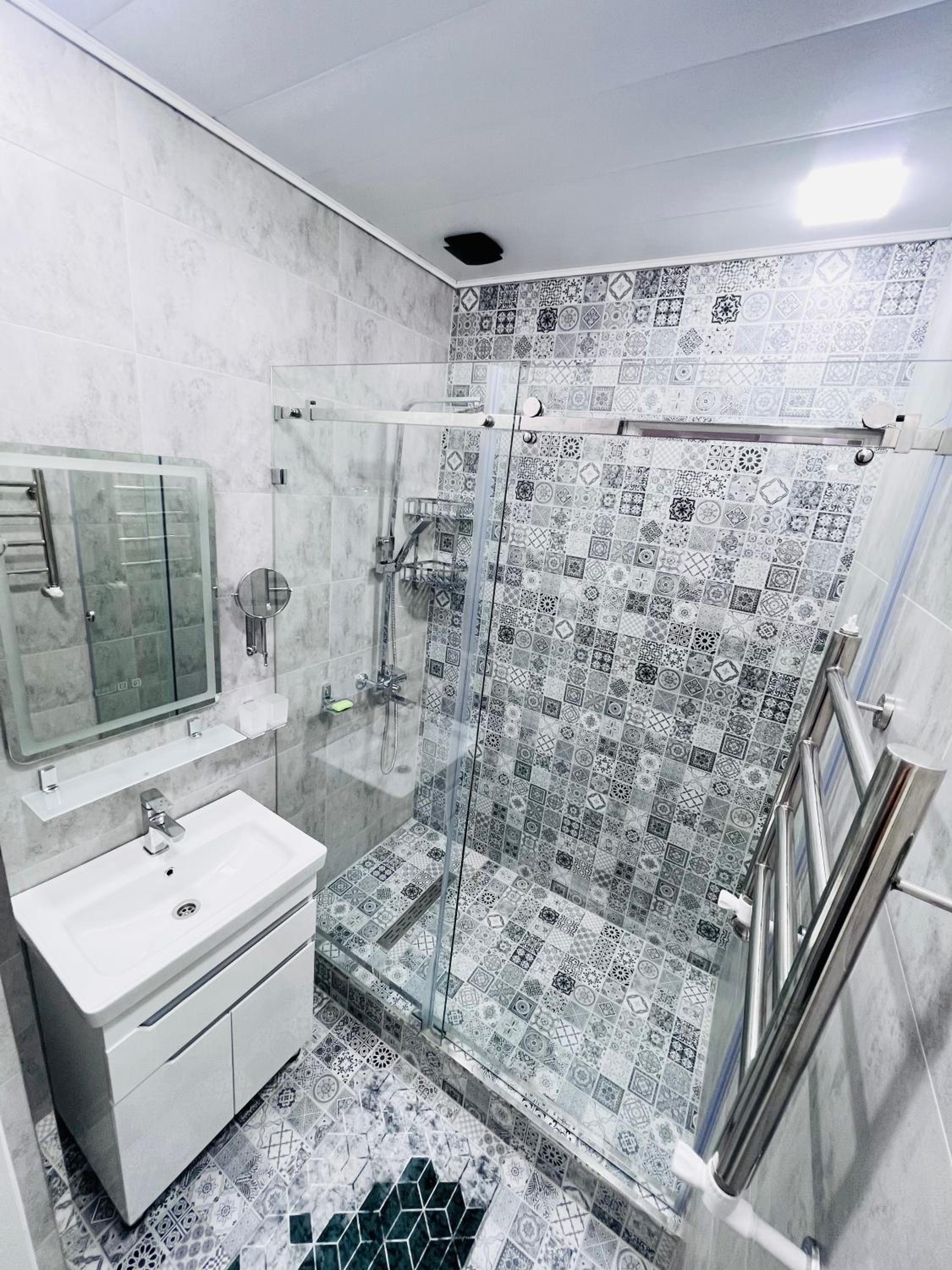 Airport Apartment