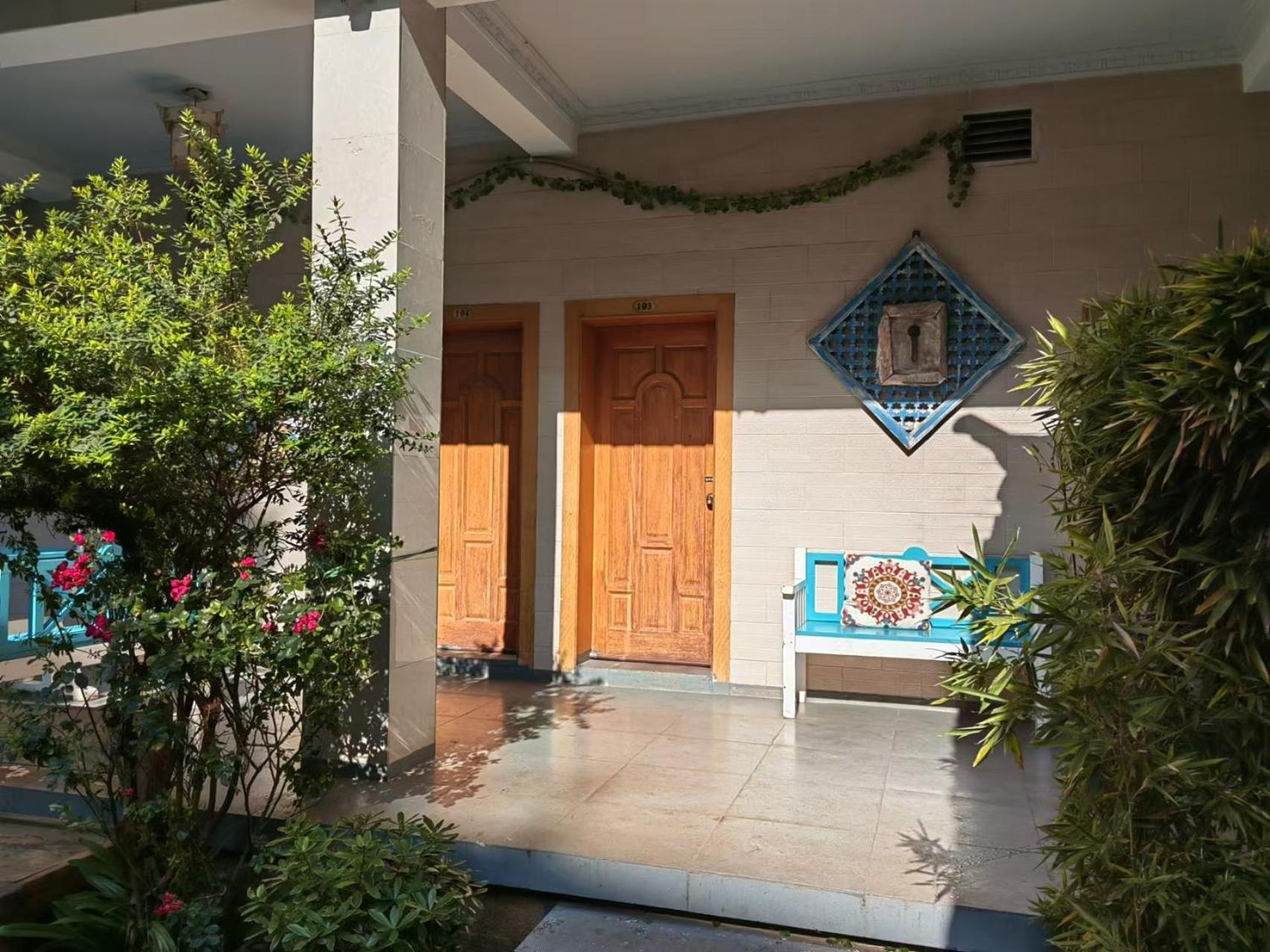Lijiang Adventure Inn